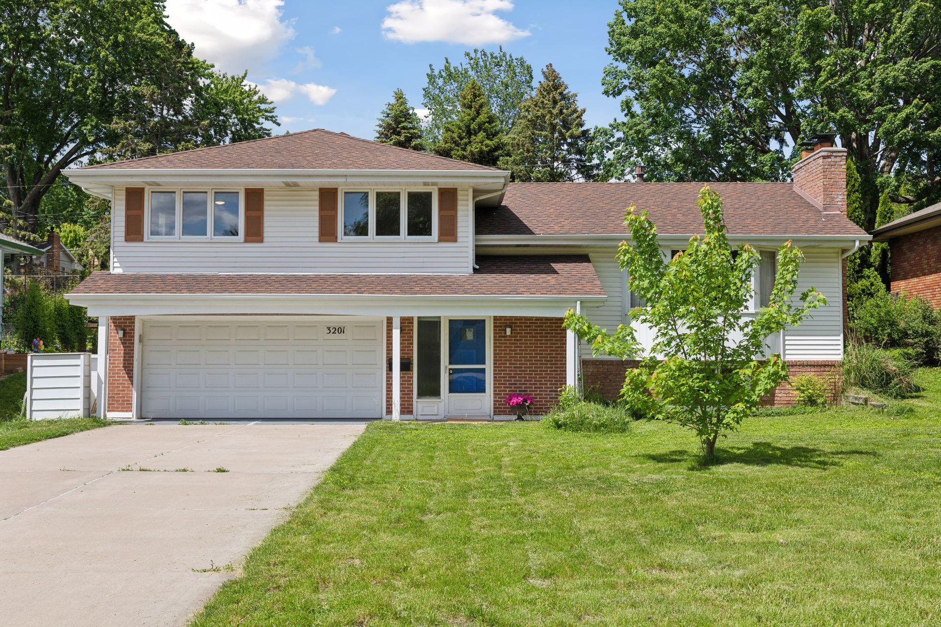 View of Residential at 3201 31st Avenue, Saint Anthony MN 55418, Saint Anthony - Mike Wilen | Minnesota Team Real Estate