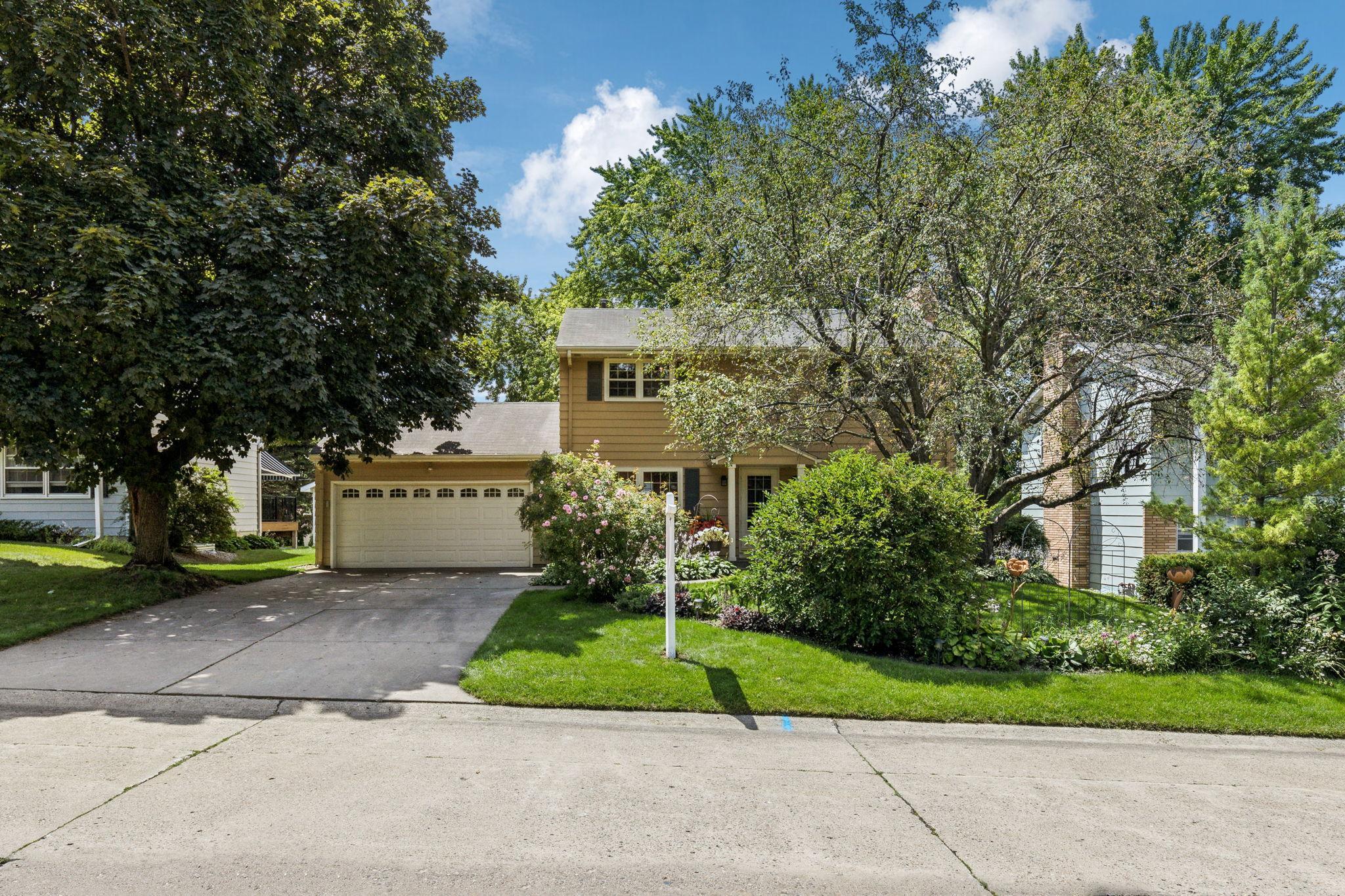 View of Residential at 3112 Townview Avenue, Saint Anthony MN 55418, Saint Anthony - Mike Wilen | Minnesota Team Real Estate