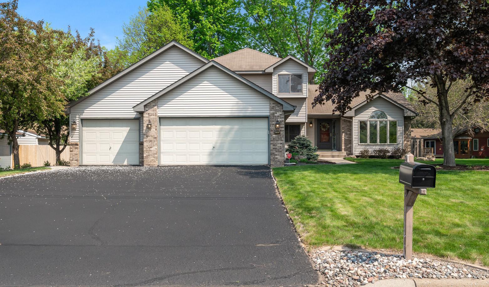View of Residential at 1383 Creek Park Lane, Fridley MN 55432, Fridley - Mike Wilen | Minnesota Team Real Estate