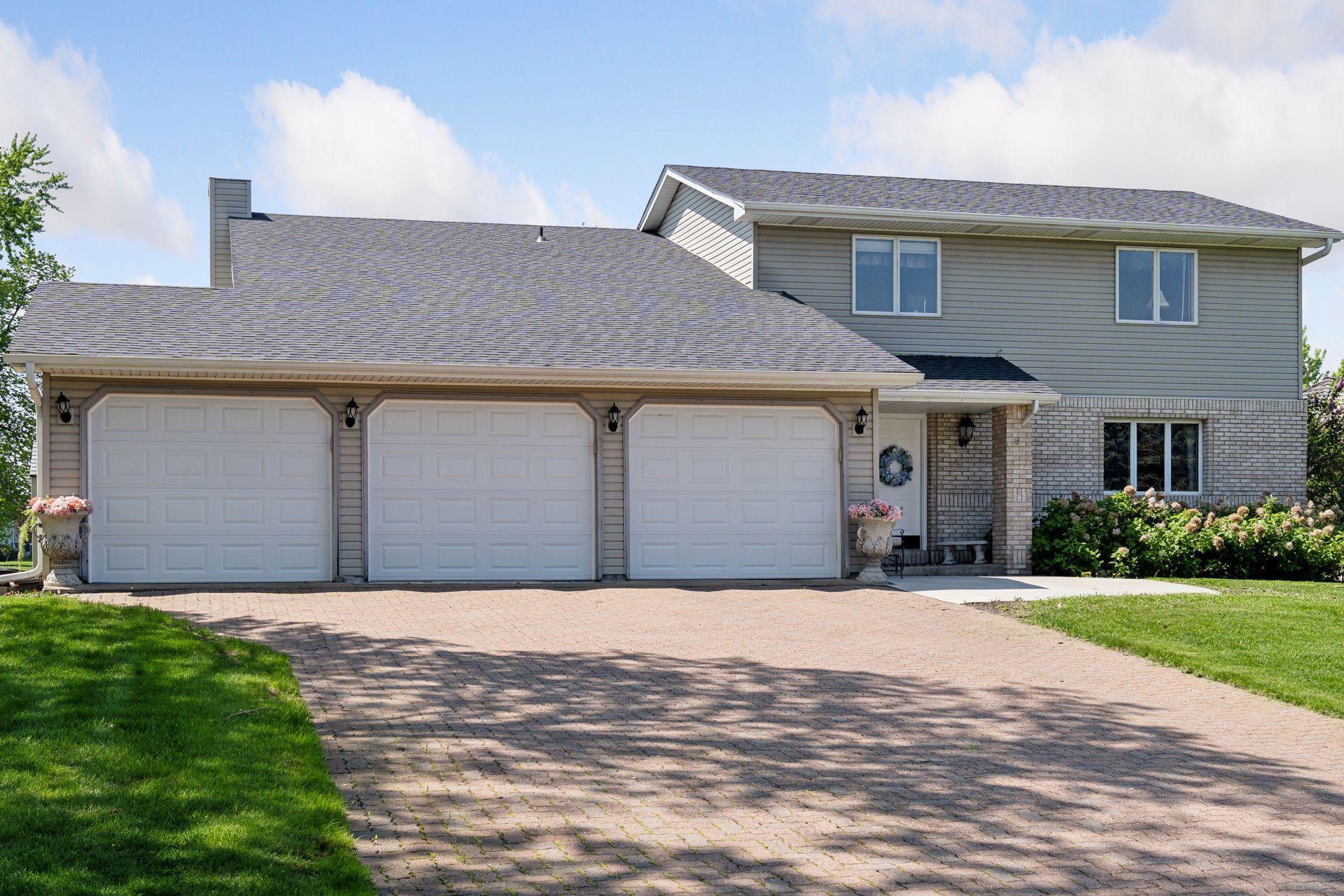 View of Residential at 21910 Harrow Avenue, Forest Lake MN 55025, Forest Lake - Mike Wilen | Minnesota Team Real Estate