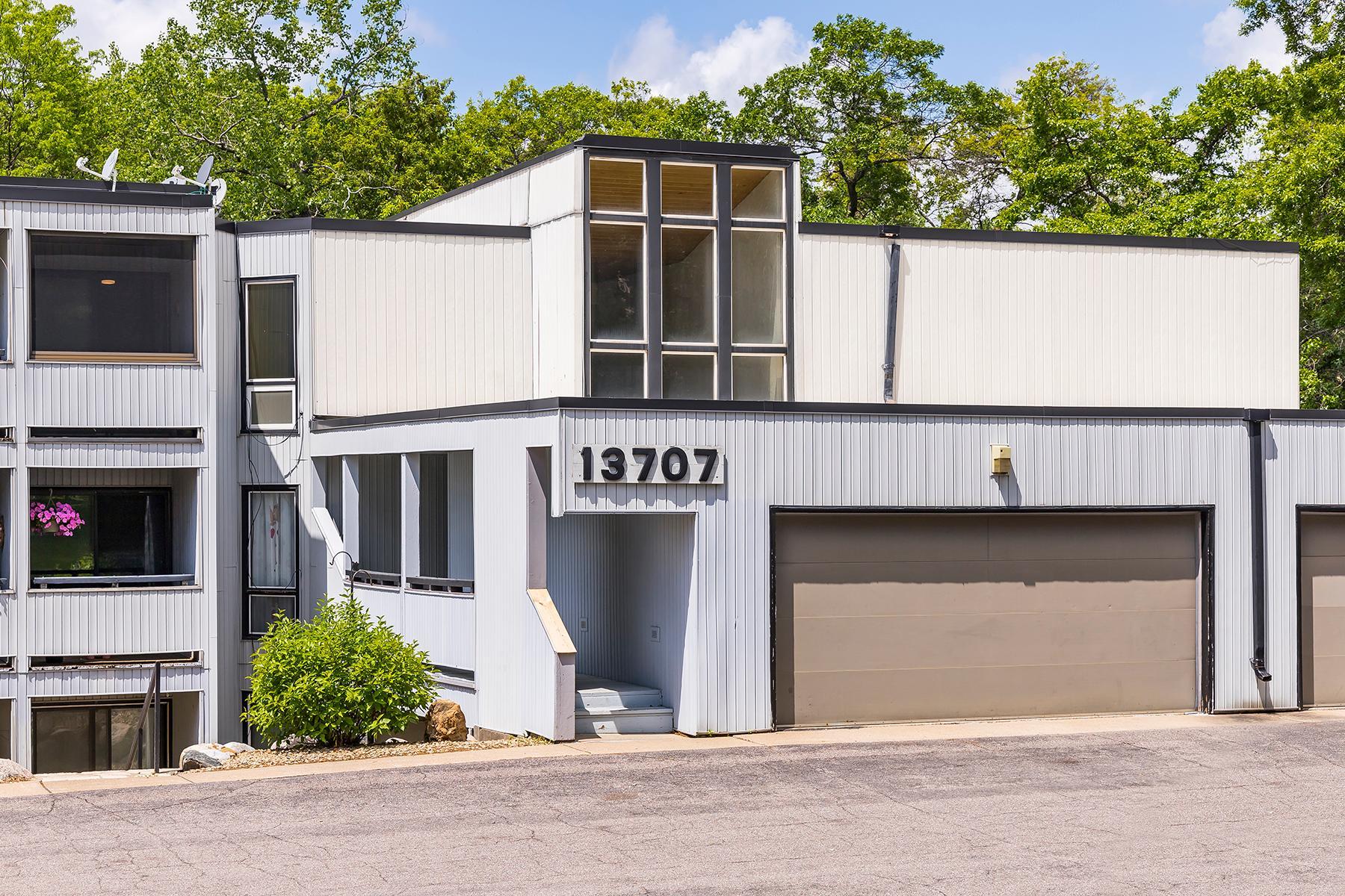 View of Residential at 13707 Nicollet Avenue #303, Burnsville MN 55337, Burnsville - Mike Wilen | Minnesota Team Real Estate