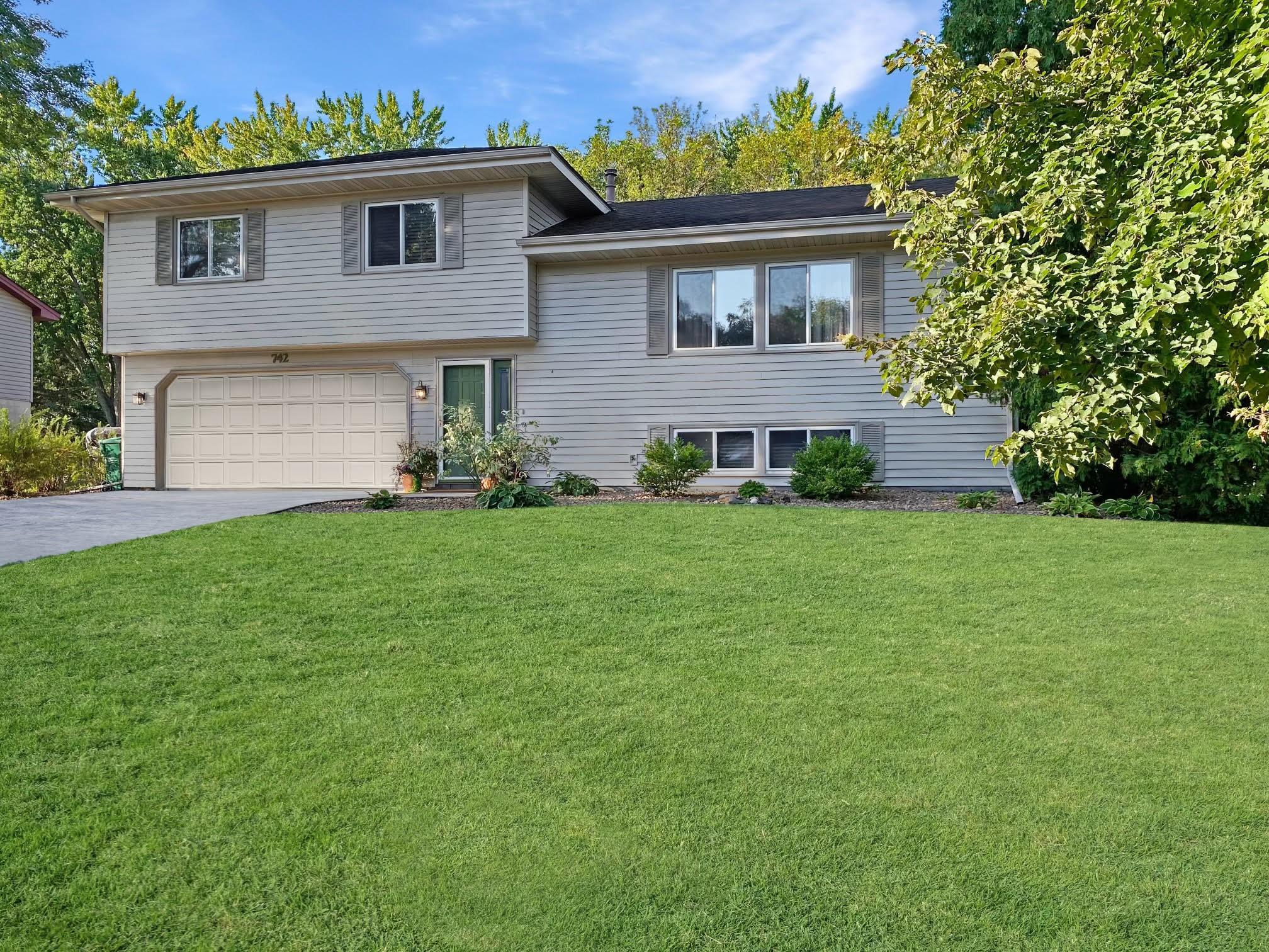 View of Residential at 742 Greendale Lane, Vadnais Heights MN 55127, Vadnais Heights - Mike Wilen | Minnesota Team Real Estate