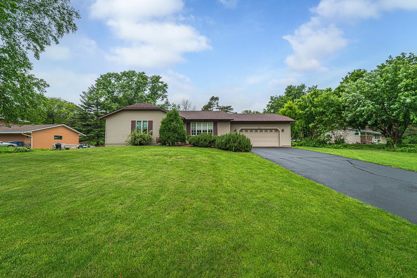 View of Residential at 1761 Vivian Lane, West Saint Paul MN 55118, West Saint Paul - Mike Wilen | Minnesota Team Real Estate