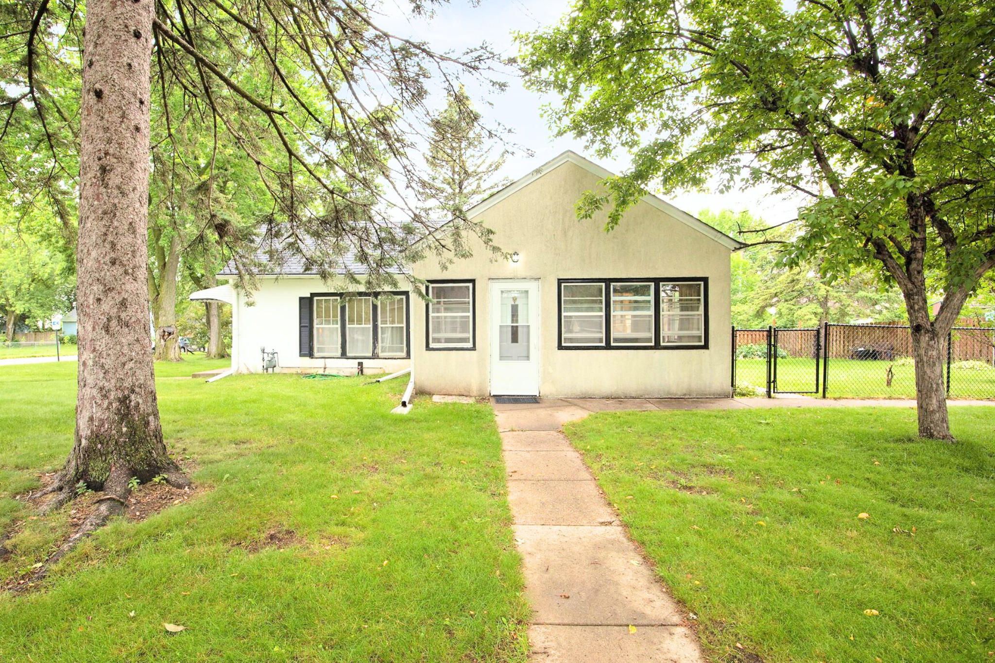 View of Residential at 2493 15th Avenue, North Saint Paul MN 55109, North Saint Paul - Mike Wilen | Minnesota Team Real Estate