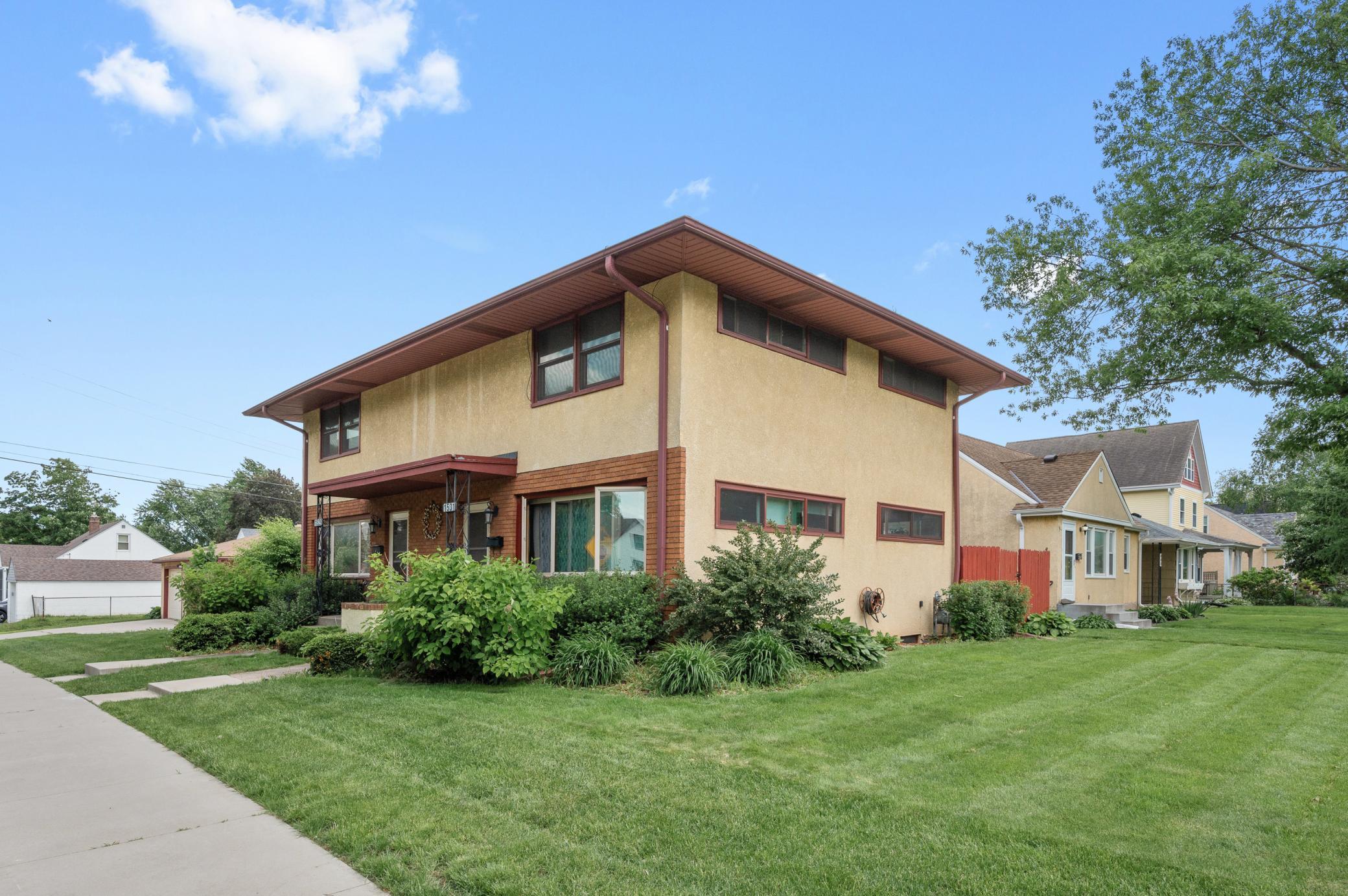 View of Residential Income at 1529 Wentworth Avenue, South Saint Paul MN 55075, South Saint Paul - Mike Wilen | Minnesota Team Real Estate