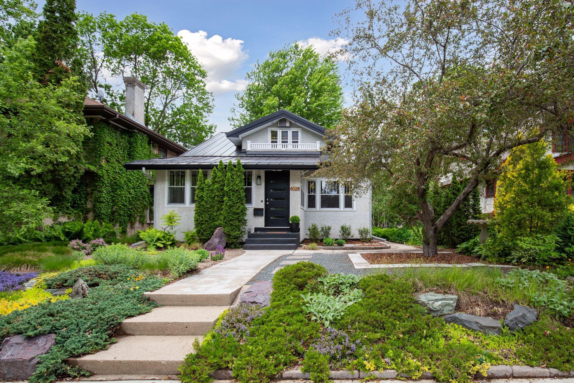 View of Residential at 4028 Grand Avenue, Minneapolis MN 55409, Minneapolis - Mike Wilen | Minnesota Team Real Estate