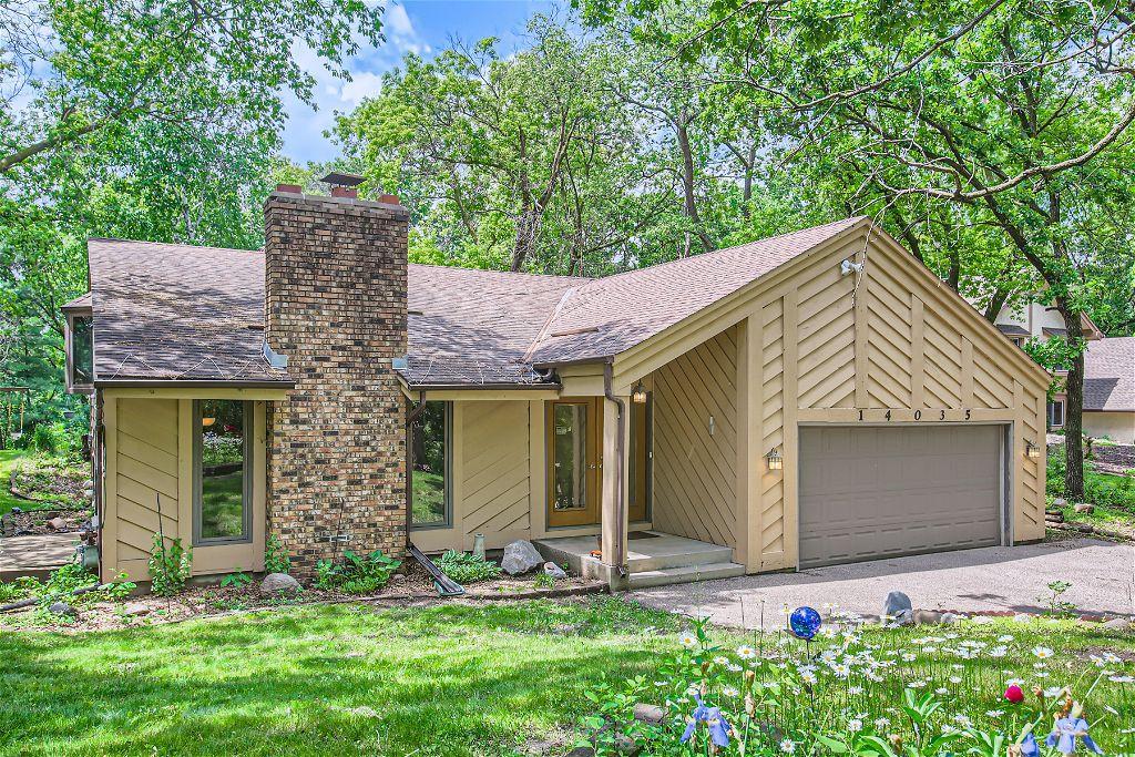 View of Residential at 14035 Hayes Road, Apple Valley MN 55124, Apple Valley - Mike Wilen | Minnesota Team Real Estate
