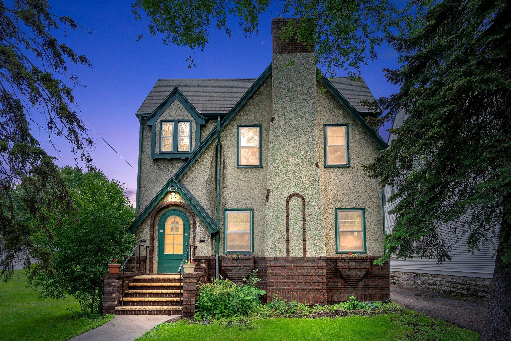 View of Residential Income at 1018 17th Avenue, Minneapolis MN 55414, Minneapolis - Mike Wilen | Minnesota Team Real Estate