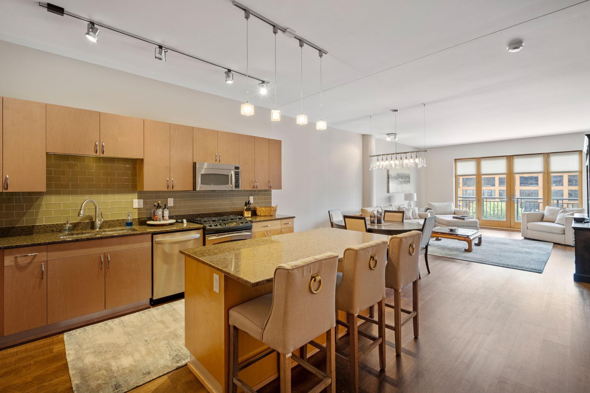 View of Residential at 401 2nd Street #315, Minneapolis MN 55401, Minneapolis - Mike Wilen | Minnesota Team Real Estate