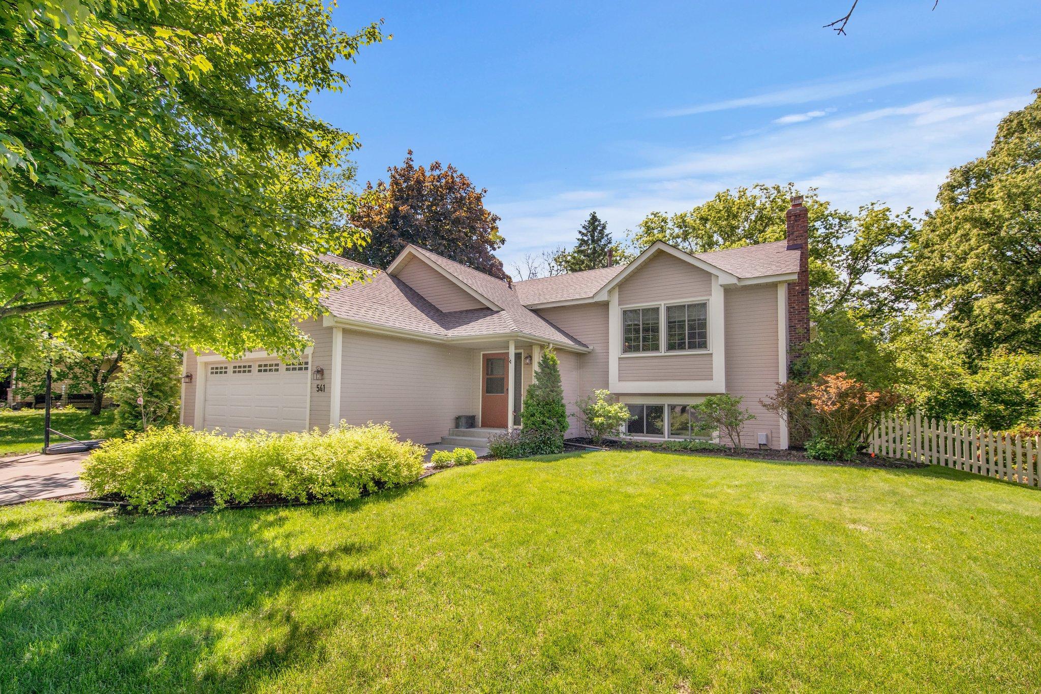 View of Residential at 541 Homewood Avenue, Mahtomedi MN 55115, Mahtomedi - Mike Wilen | Minnesota Team Real Estate