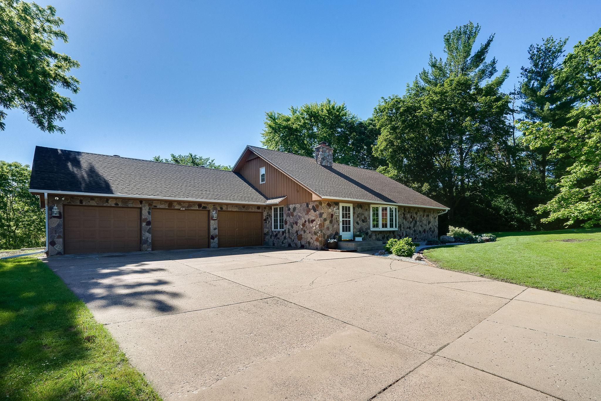 View of Residential at 816 Belmont Lane, Maplewood MN 55117, Maplewood - Mike Wilen | Minnesota Team Real Estate