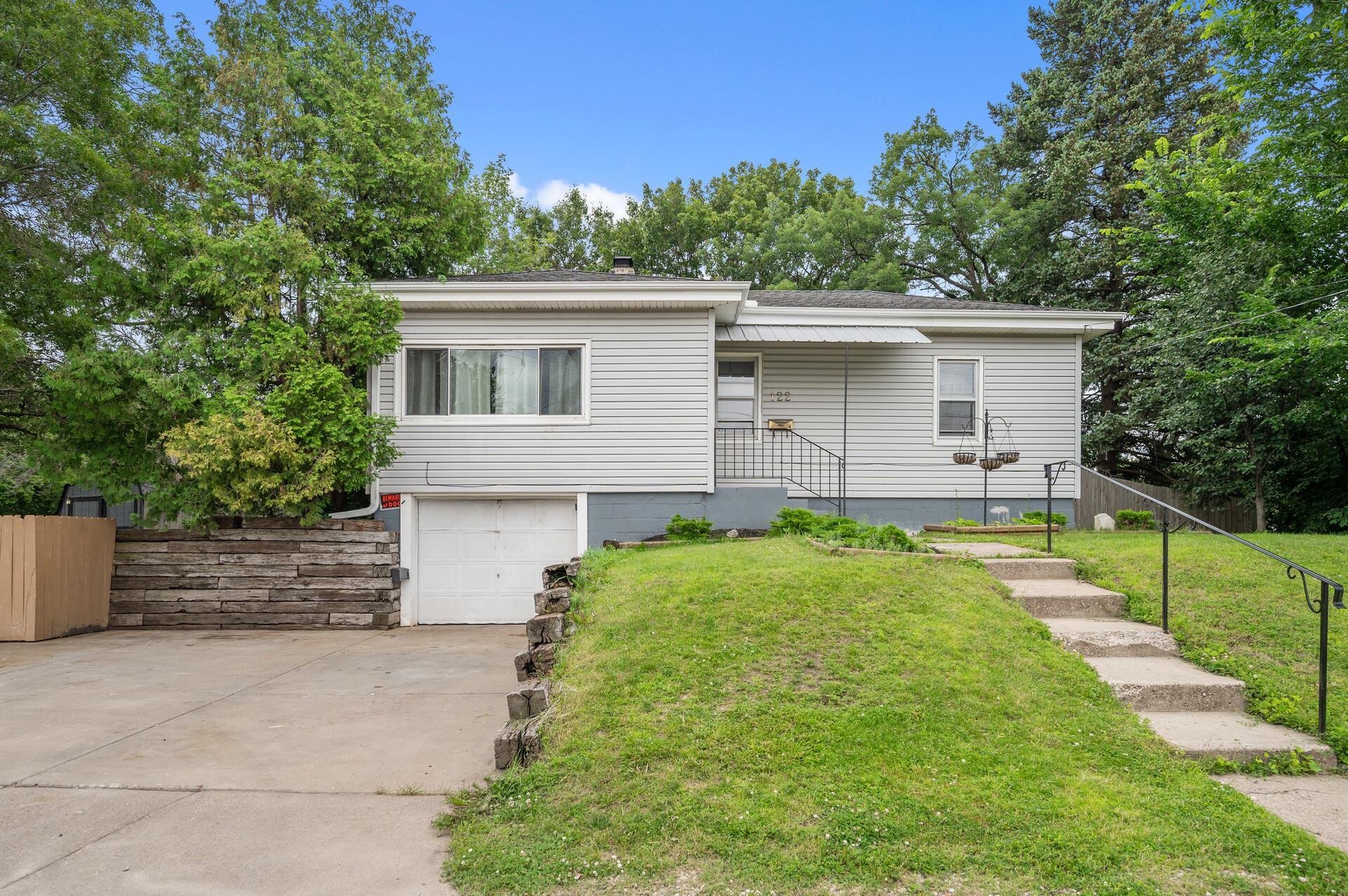 View of Residential at 122 Moreland Avenue, West Saint Paul MN 55118, West Saint Paul - Mike Wilen | Minnesota Team Real Estate