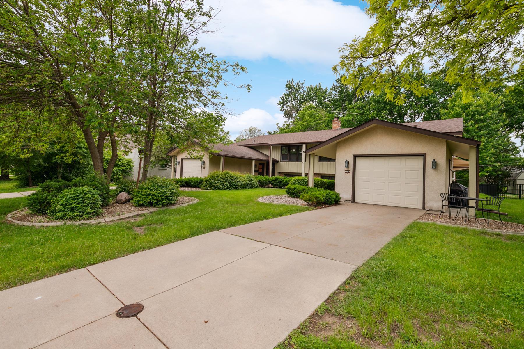 View of Residential Income at 3308 Roosevelt Court, Saint Anthony MN 55418, Saint Anthony - Mike Wilen | Minnesota Team Real Estate
