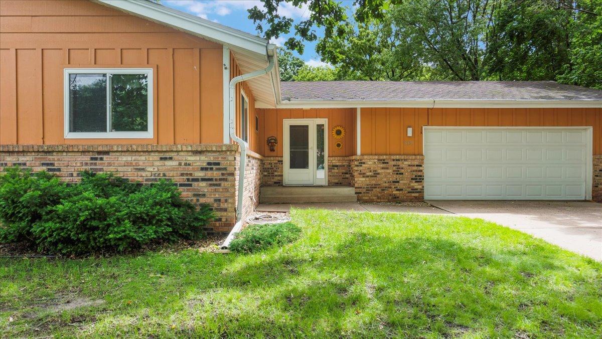 View of Residential at 8395 Greenwood Drive, Mounds View MN 55112, Mounds View - Mike Wilen | Minnesota Team Real Estate