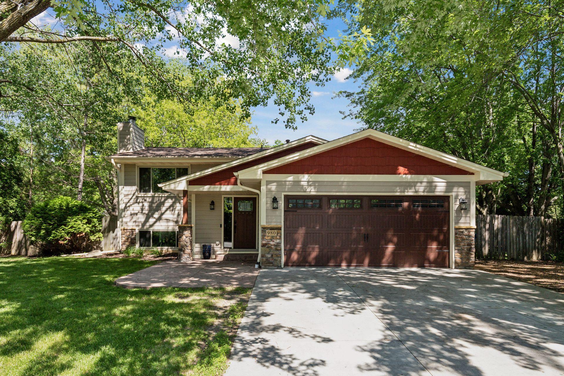 View of Residential at 980 Redwing Court, Chanhassen MN 55317, Chanhassen - Mike Wilen | Minnesota Team Real Estate