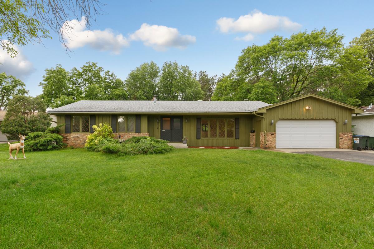 View of Residential at 9716 Xerxes Road, Bloomington MN 55431, Bloomington - Mike Wilen | Minnesota Team Real Estate