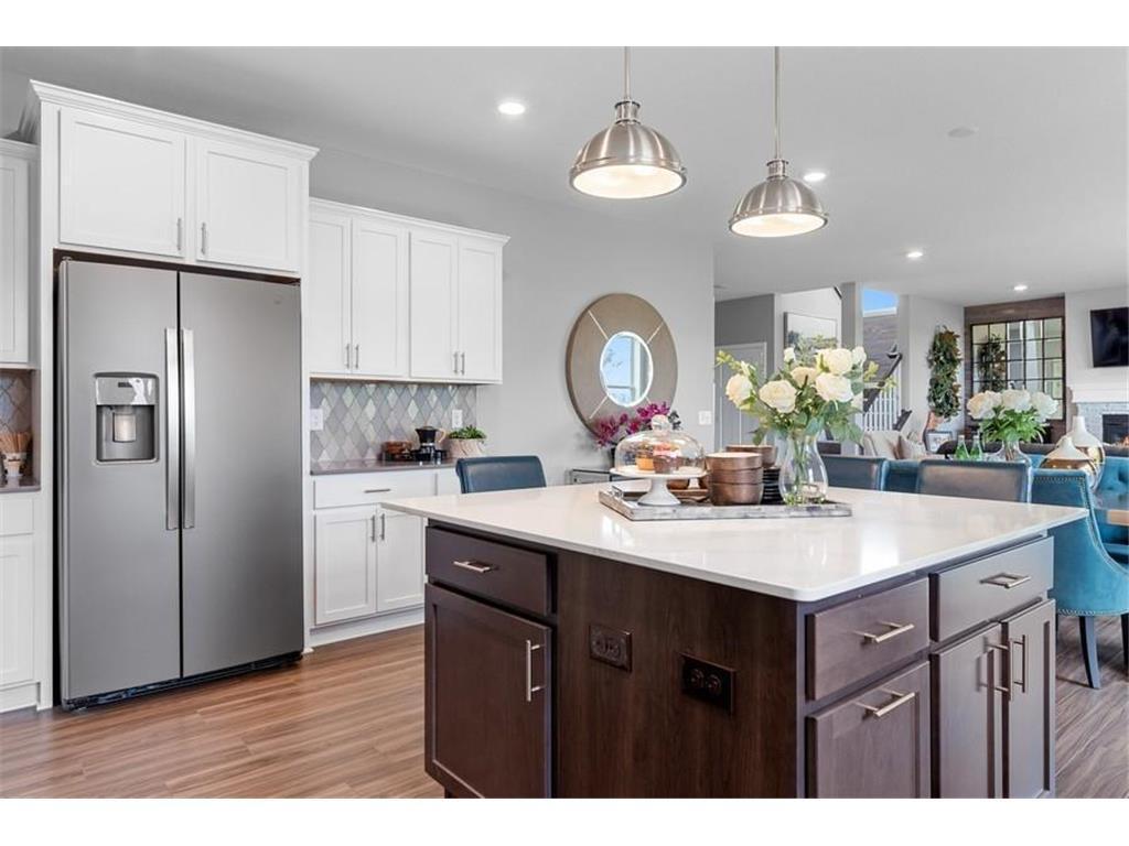 View of Residential at 934 Siesta Drive, Woodbury MN 55129, Woodbury - Mike Wilen | Minnesota Team Real Estate