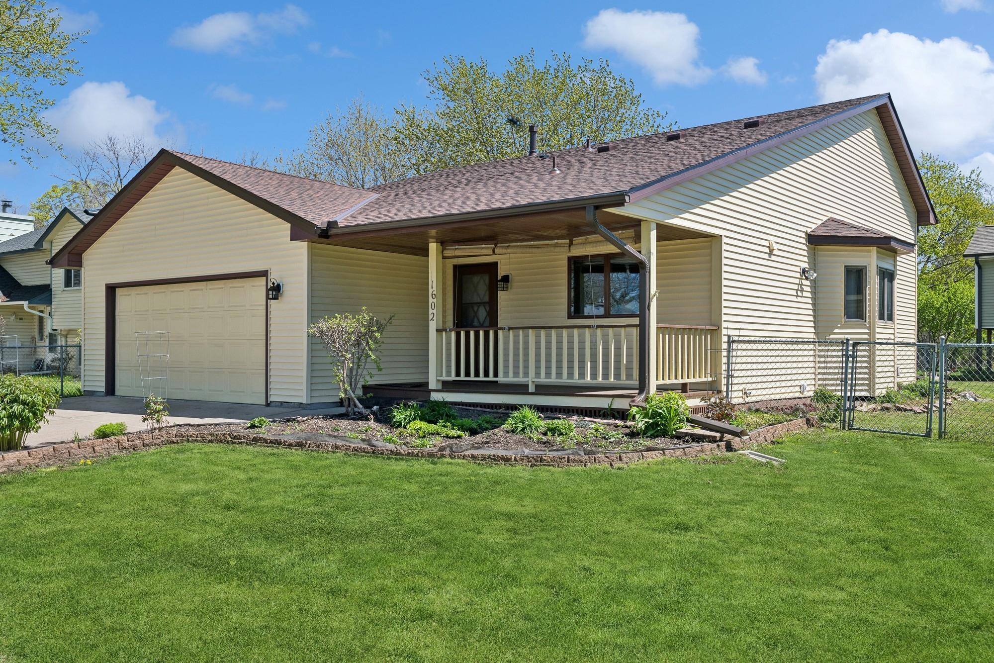 View of Residential at 1602 Victoria Street, Saint Paul MN 55117, Saint Paul - Mike Wilen | Minnesota Team Real Estate