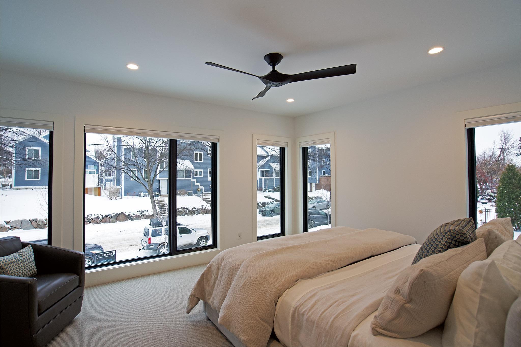 View of Residential at 4200 Upton Avenue, Minneapolis MN 55410, Minneapolis (31 of 34) - Mike Wilen | Minnesota Team Real Estate