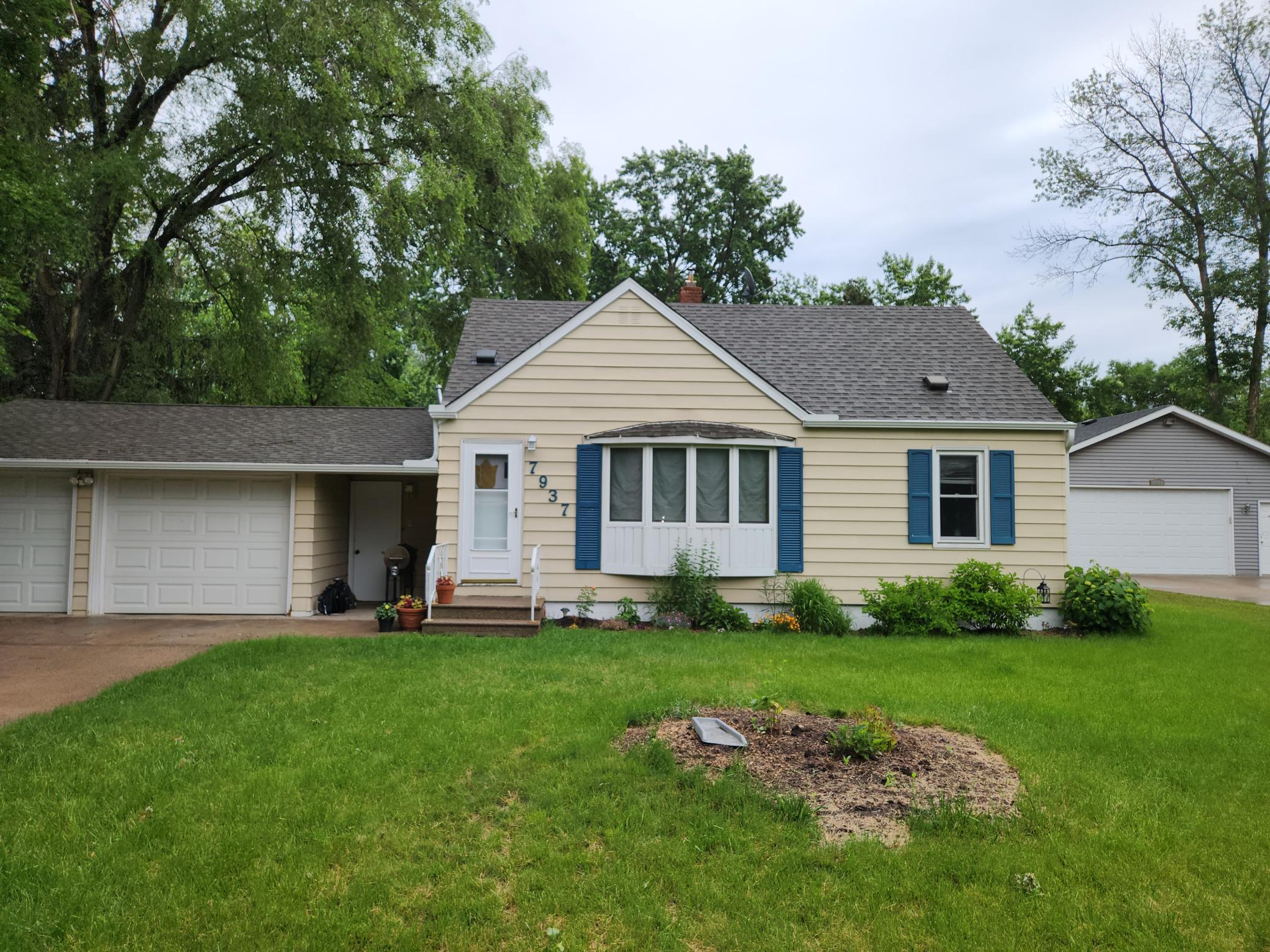 View of Residential at 7937 Edgewood Drive, Mounds View MN 55112, Mounds View - Mike Wilen | Minnesota Team Real Estate