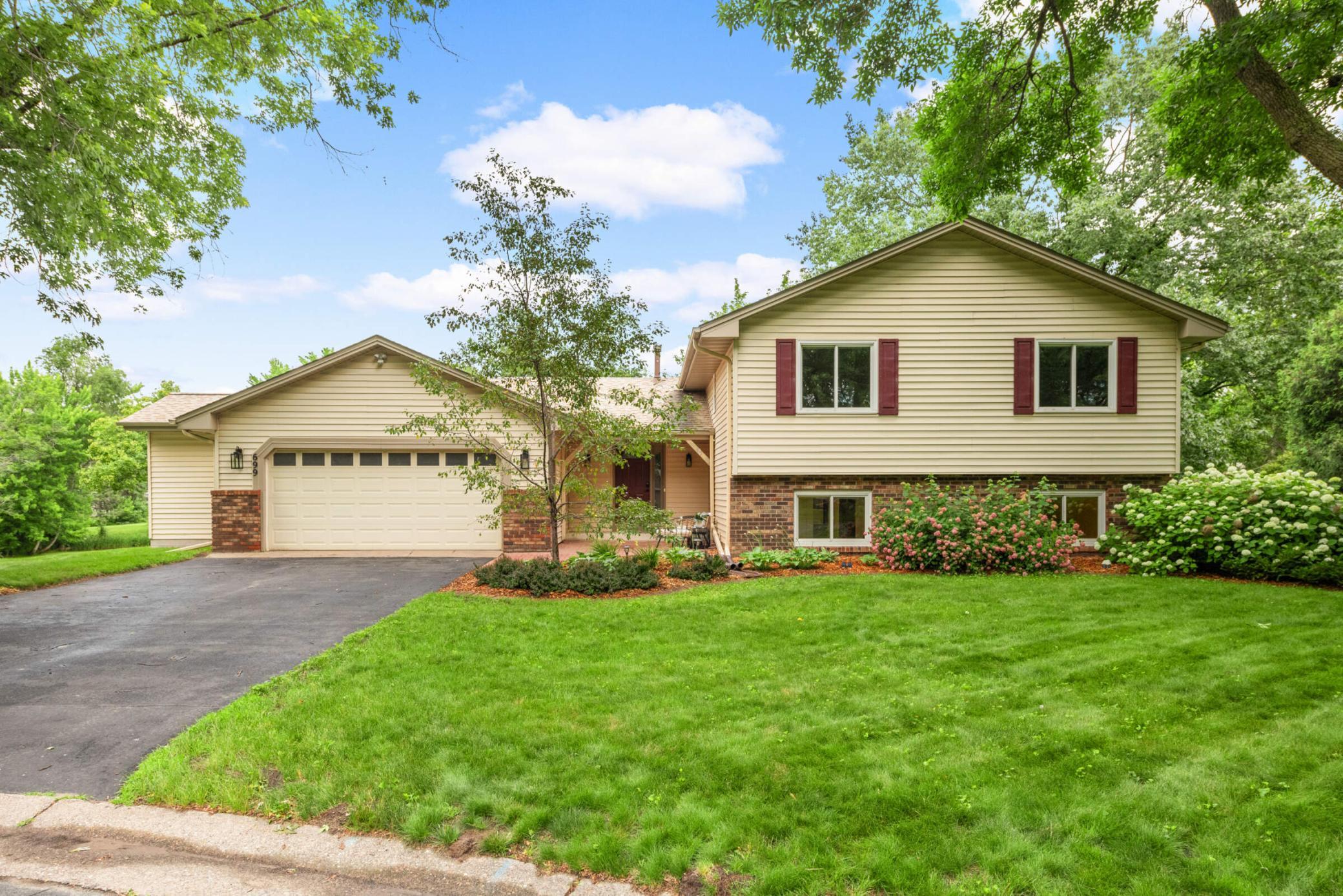 View of Residential at 699 Maple Pond Court, Shoreview MN 55126, Shoreview - Mike Wilen | Minnesota Team Real Estate