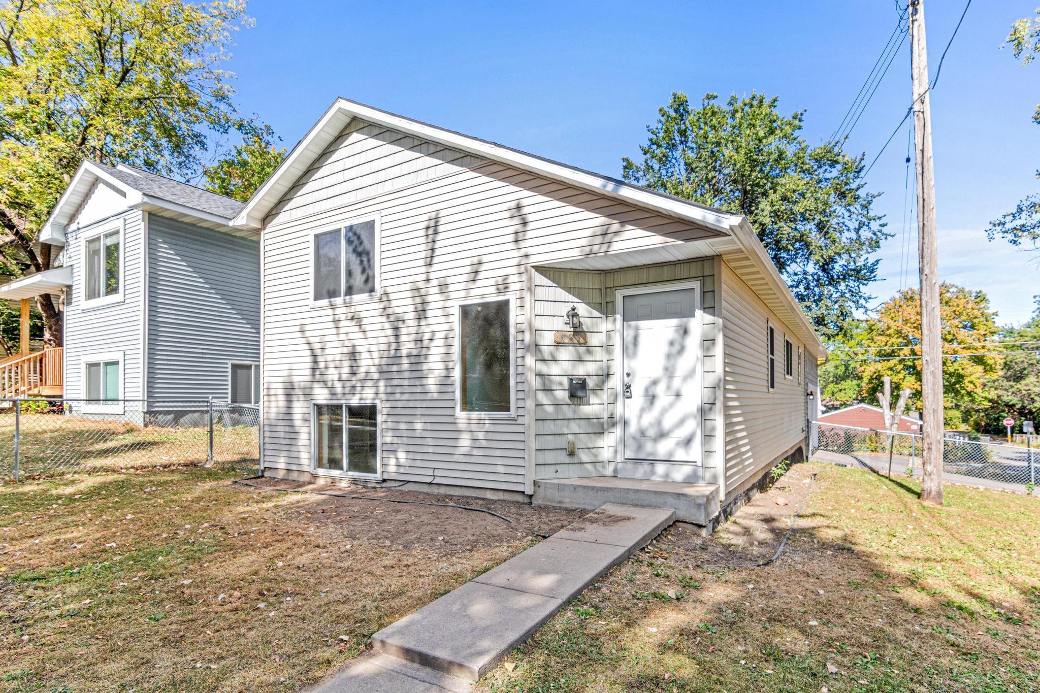View of Residential at 425 Jessamine Avenue, Saint Paul MN 55130, Saint Paul - Mike Wilen | Minnesota Team Real Estate