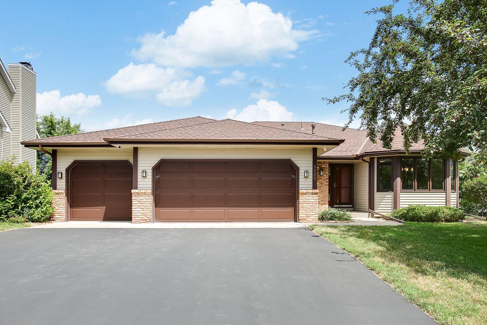 View of Residential at 6122 54th Street, Oakdale MN 55128, Oakdale - Mike Wilen | Minnesota Team Real Estate