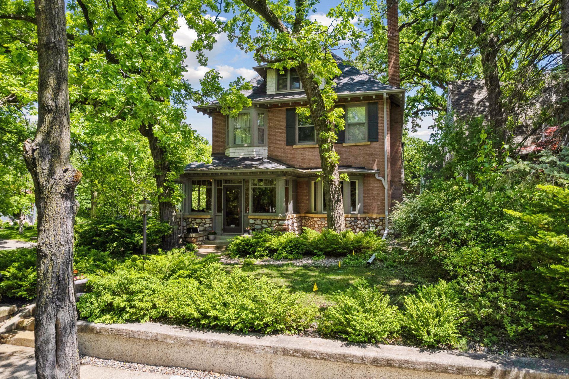 View of Residential at 1621 Mount Curve Avenue, Minneapolis MN 55403, Minneapolis - Mike Wilen | Minnesota Team Real Estate