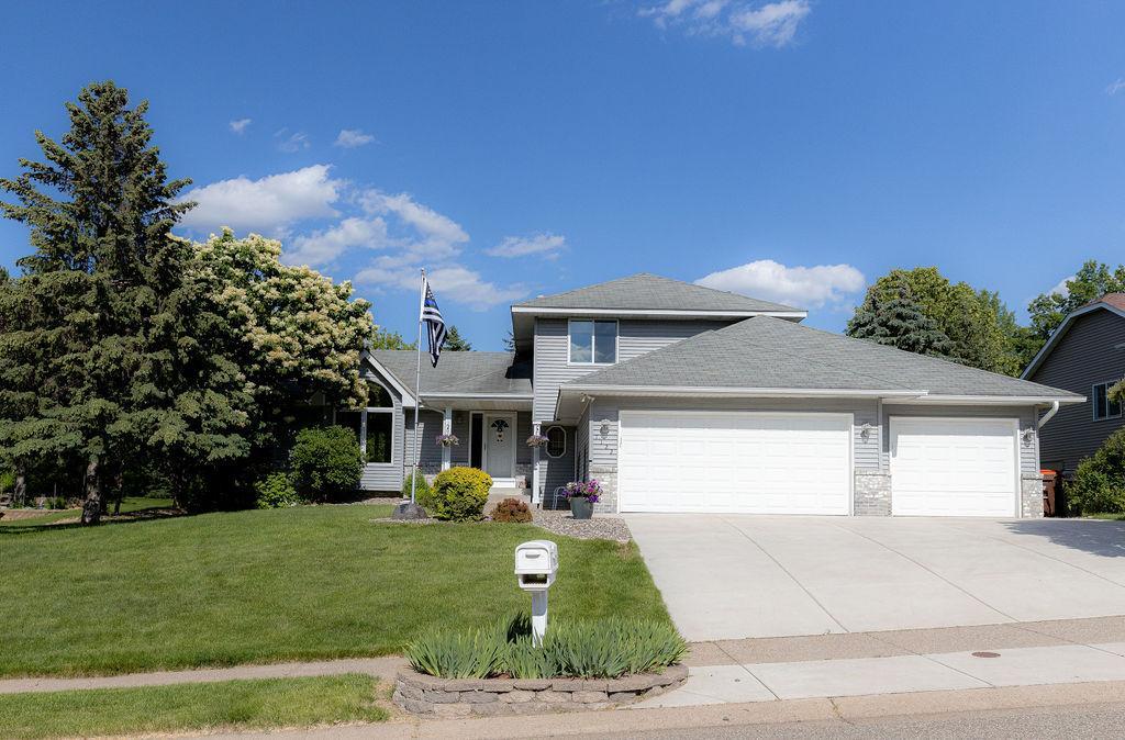 View of Residential at 1122 Lakewood Drive, Maplewood MN 55119, Maplewood - Mike Wilen | Minnesota Team Real Estate