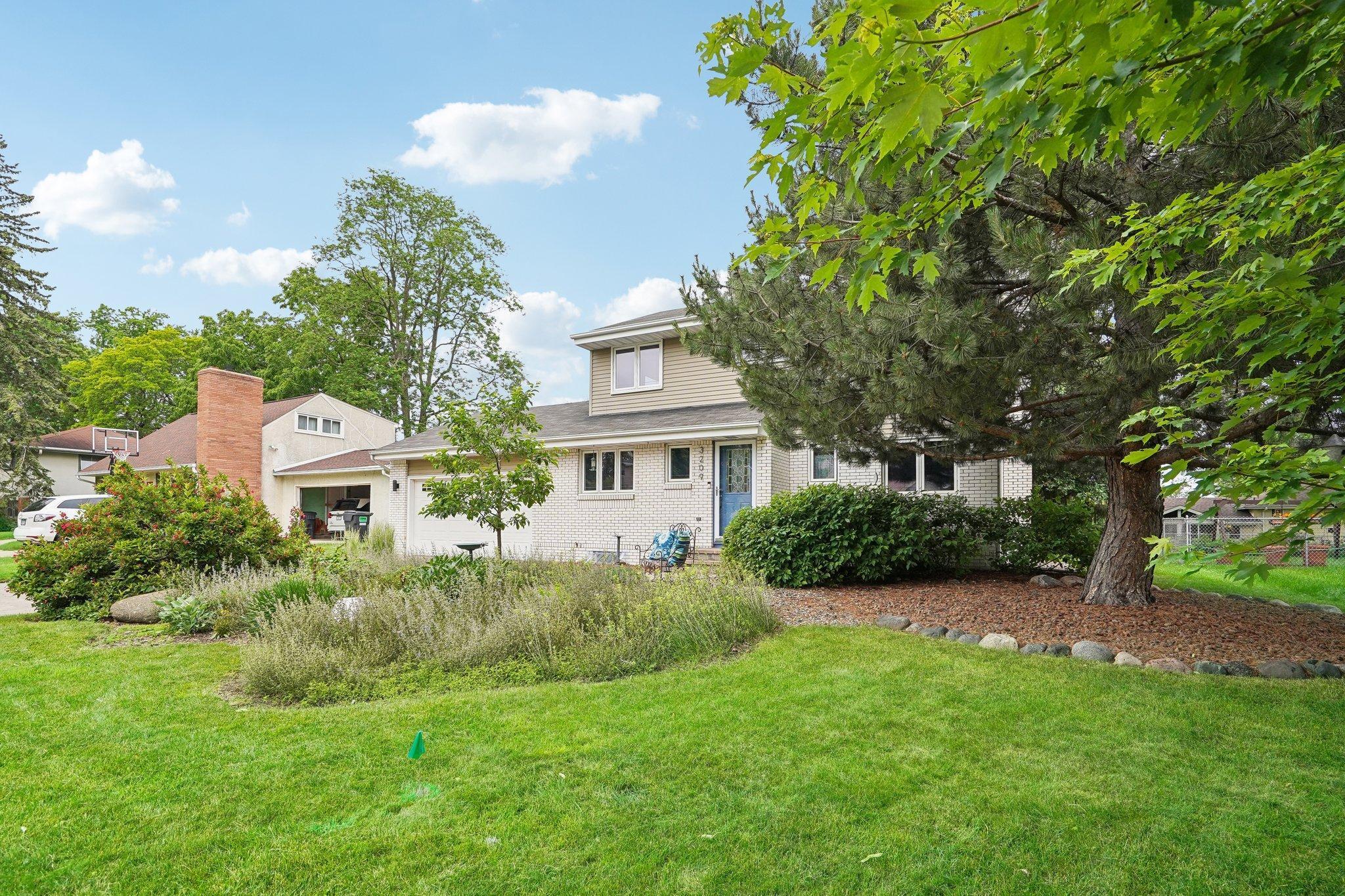 View of Residential at 3209 Wendhurst Avenue, Saint Anthony MN 55418, Saint Anthony - Mike Wilen | Minnesota Team Real Estate