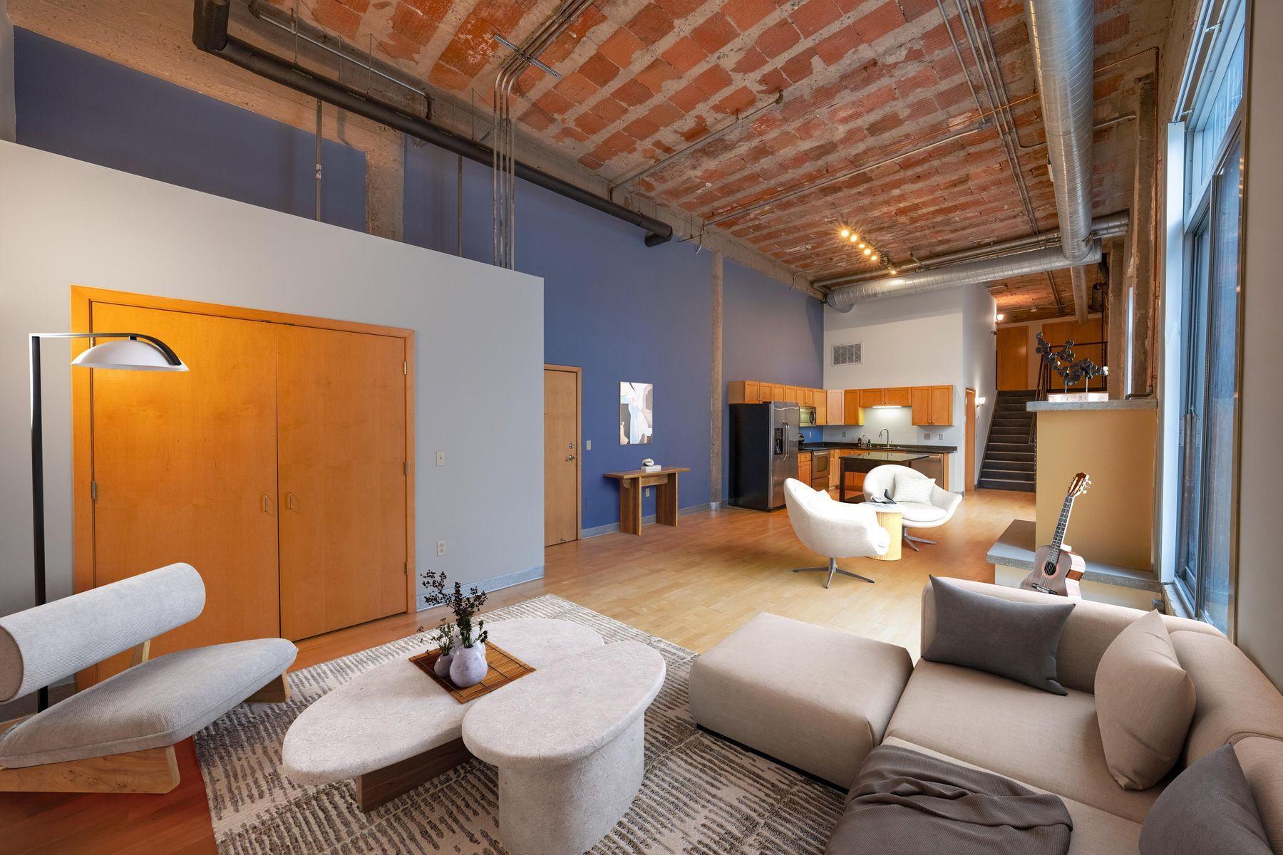 View of Residential at 521 7th Street #611, Minneapolis MN 55415, Minneapolis - Mike Wilen | Minnesota Team Real Estate