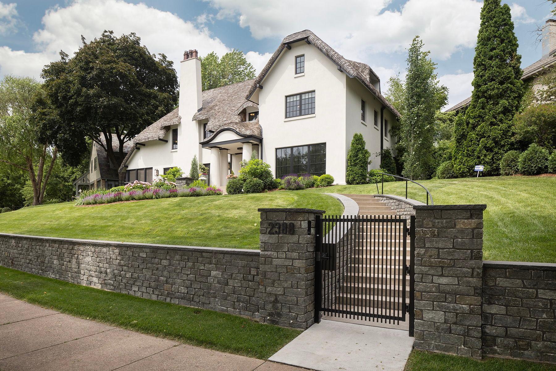 View of Residential at 2388 Lake Of The Isles Parkway, Minneapolis MN 55405, Minneapolis (58 of 88) - Mike Wilen | Minnesota Team Real Estate