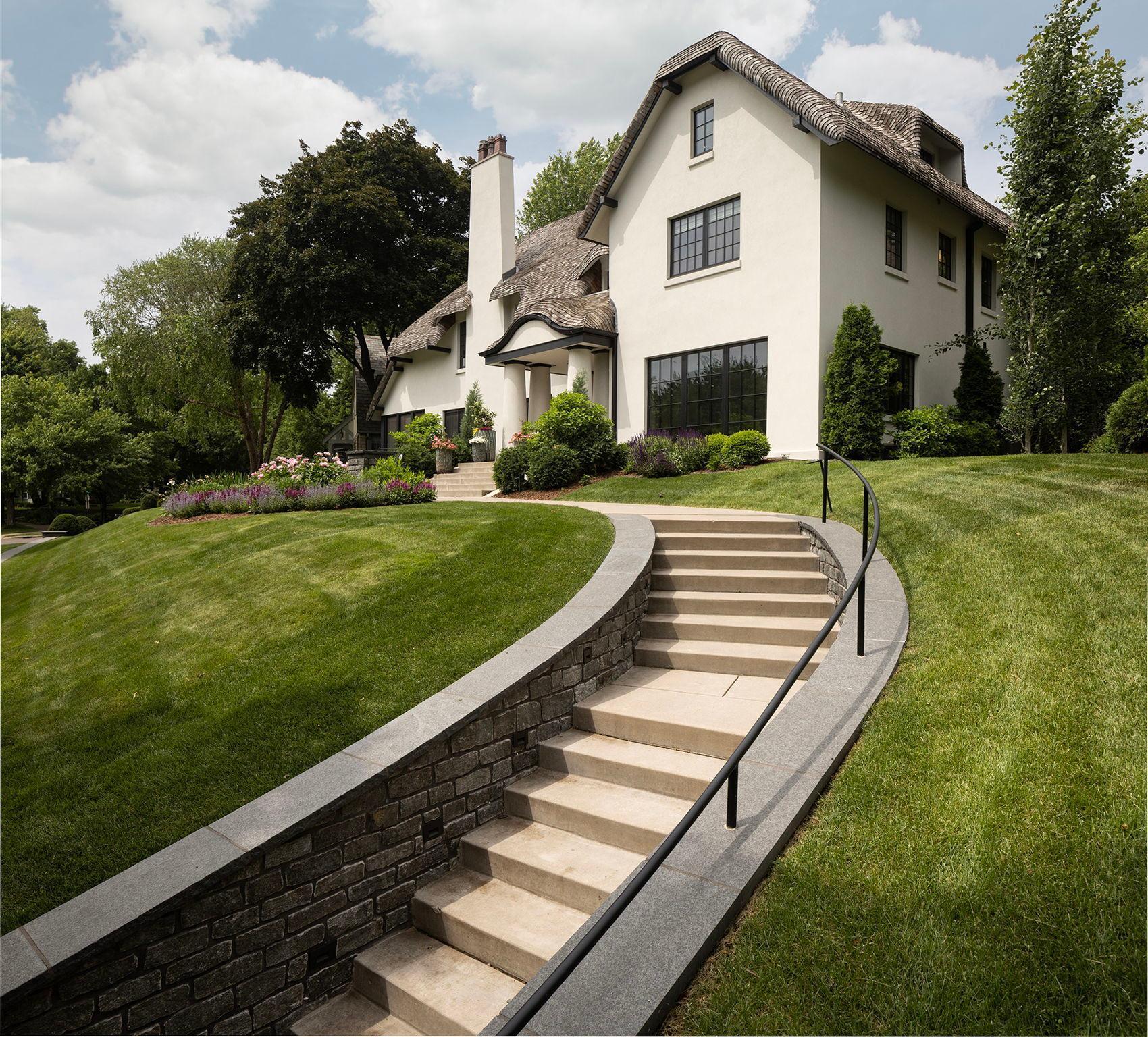 View of Residential at 2388 Lake Of The Isles Parkway, Minneapolis MN 55405, Minneapolis (61 of 88) - Mike Wilen | Minnesota Team Real Estate