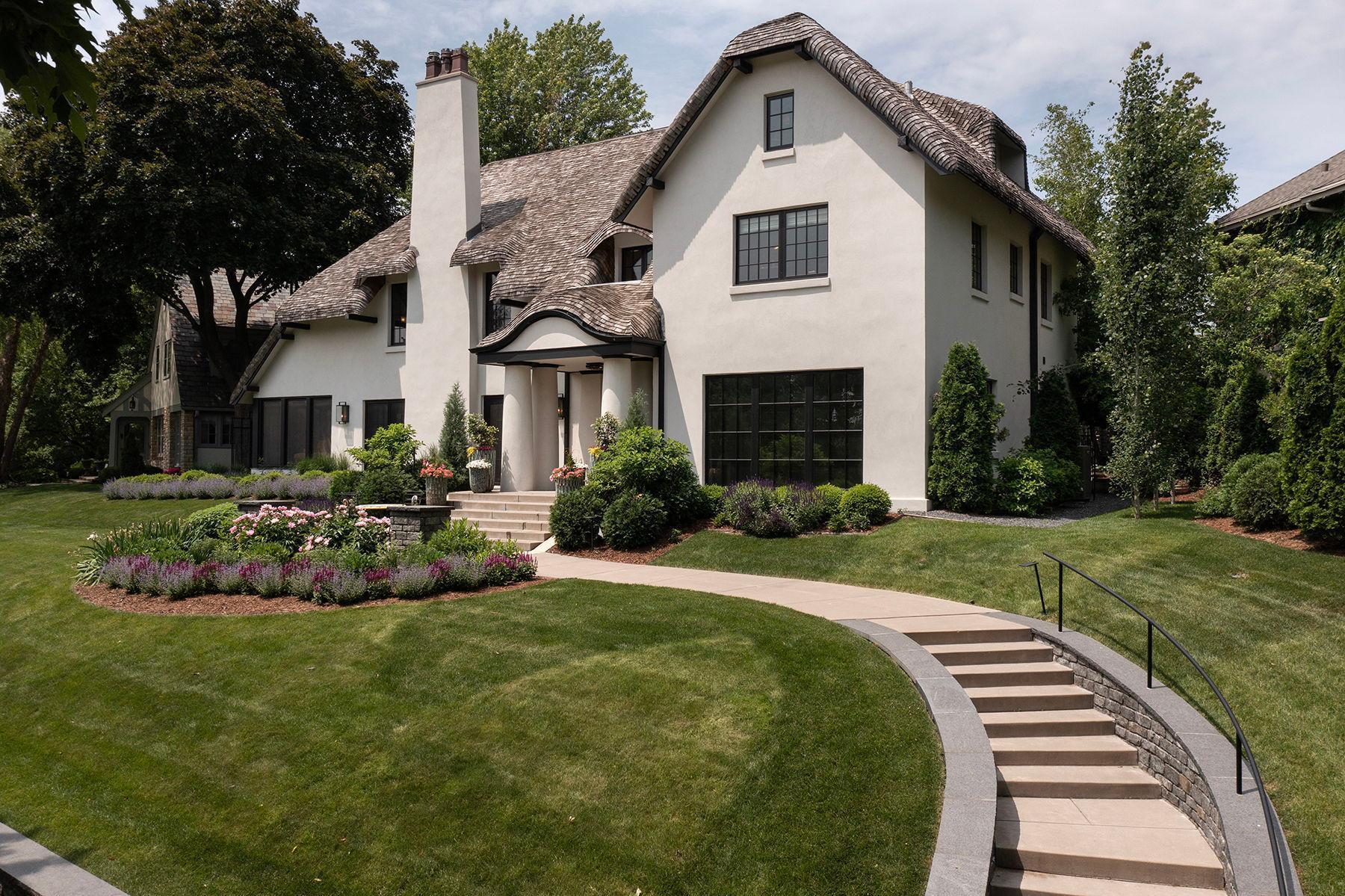 View of Residential at 2388 Lake Of The Isles Parkway, Minneapolis MN 55405, Minneapolis (63 of 88) - Mike Wilen | Minnesota Team Real Estate