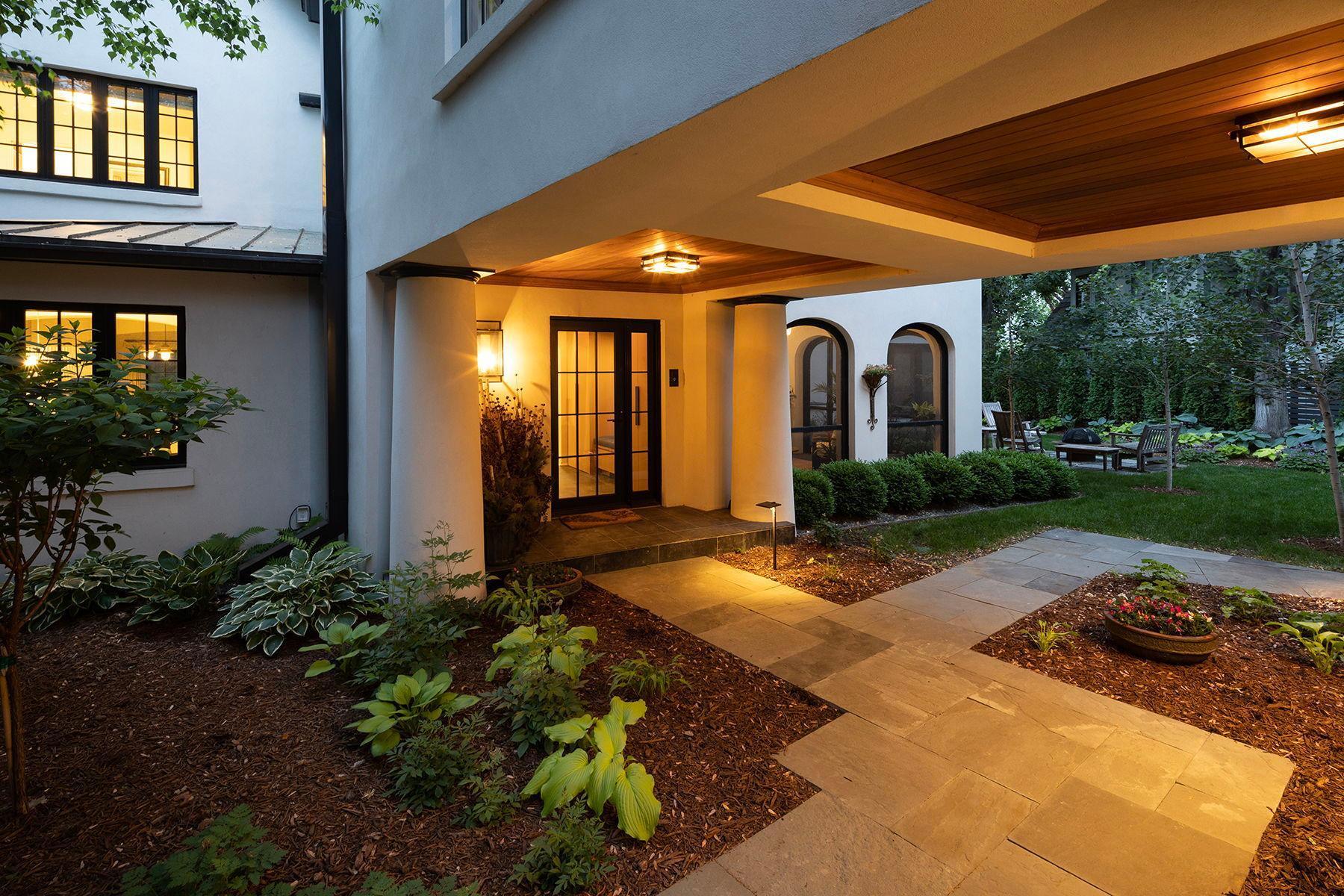 View of Residential at 2388 Lake Of The Isles Parkway, Minneapolis MN 55405, Minneapolis (65 of 88) - Mike Wilen | Minnesota Team Real Estate