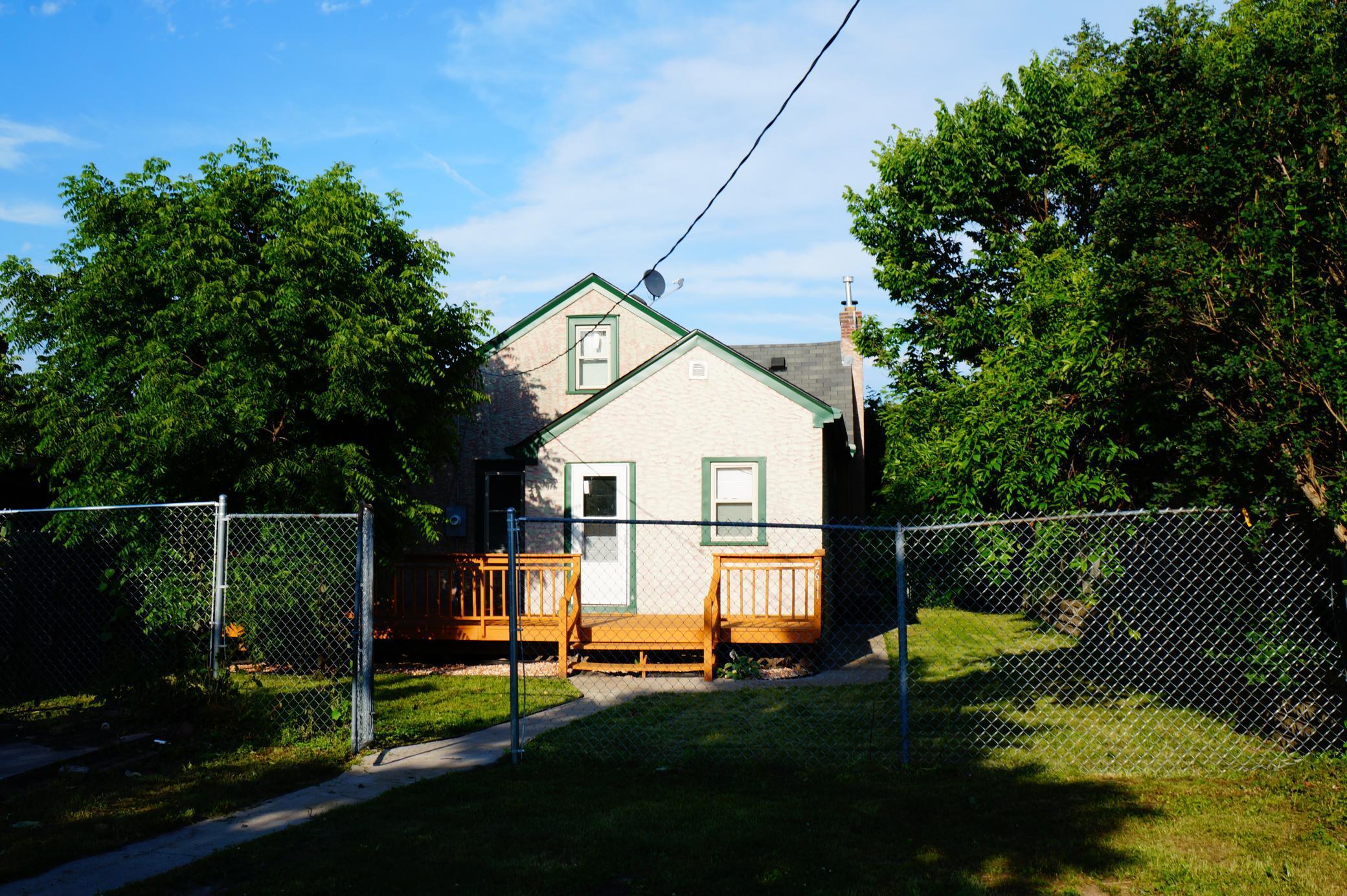 View of Residential at 2611 Oliver Avenue, Minneapolis MN 55411, Minneapolis - Mike Wilen | Minnesota Team Real Estate