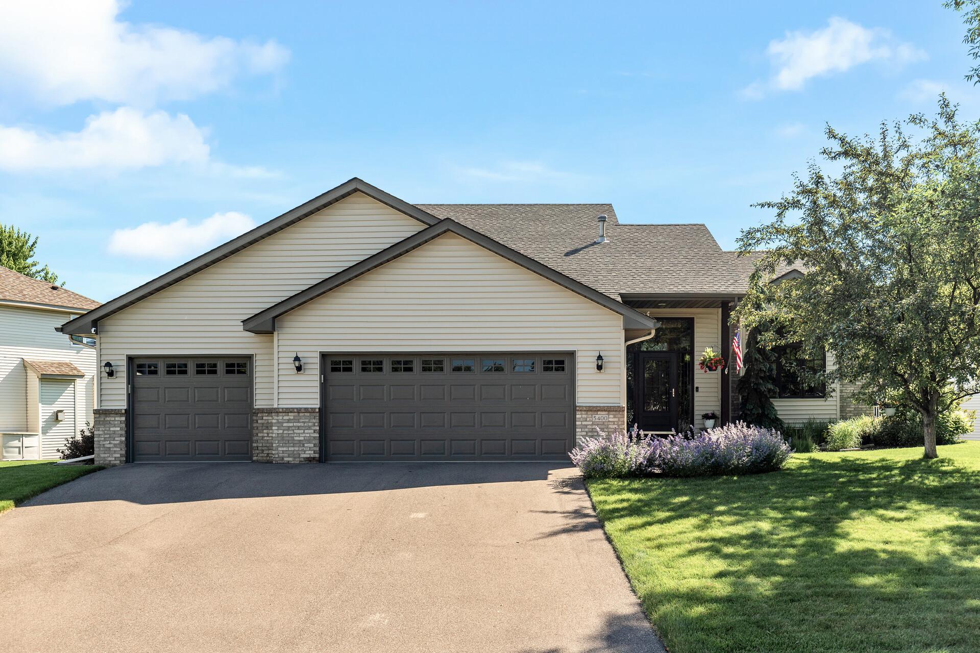 View of Residential at 5400 Kings Circle, Minneapolis MN 55443, Minneapolis - Mike Wilen | Minnesota Team Real Estate