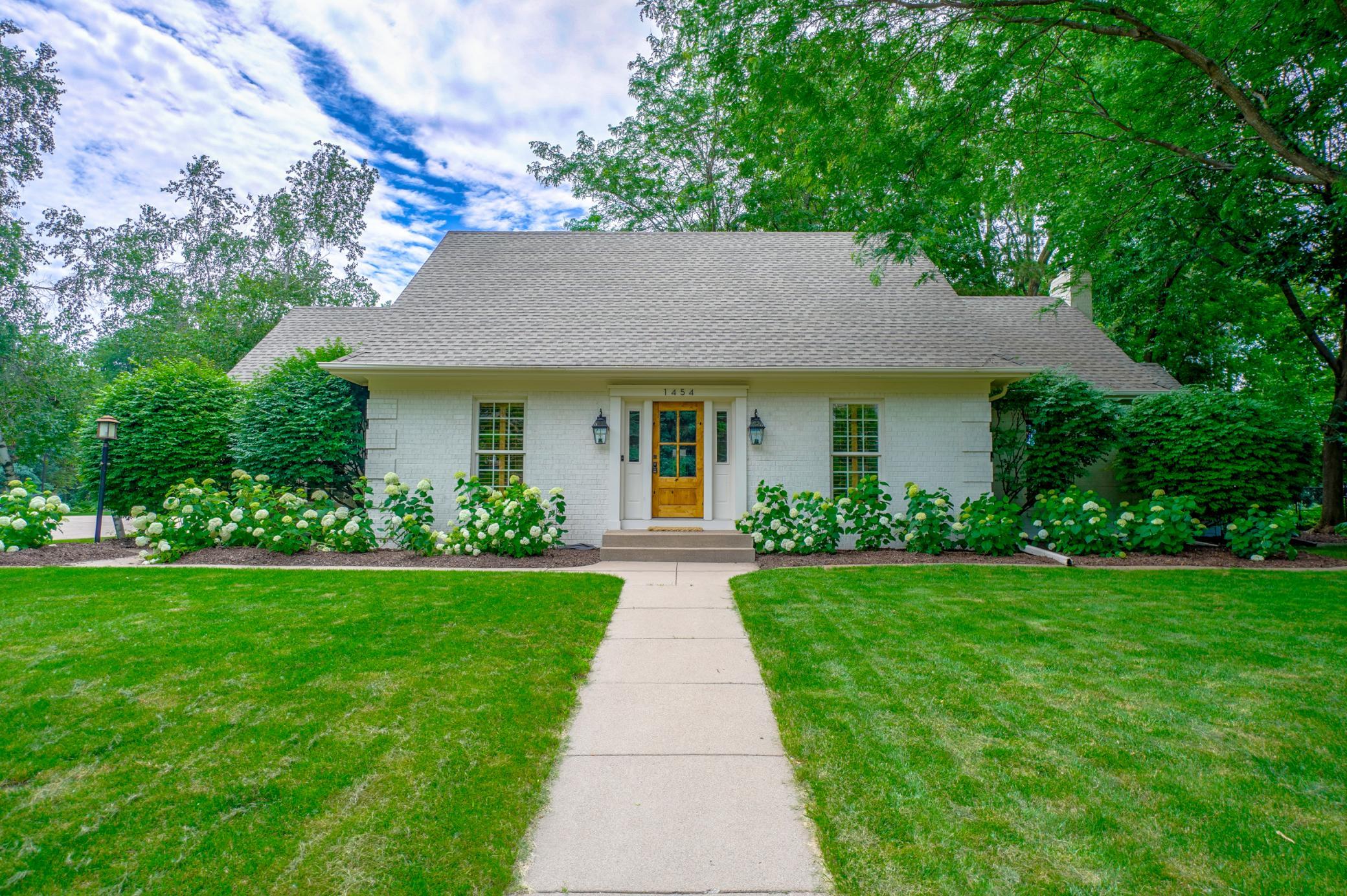 View of Residential at 1454 Shannon Drive, Woodbury MN 55125, Woodbury - Mike Wilen | Minnesota Team Real Estate