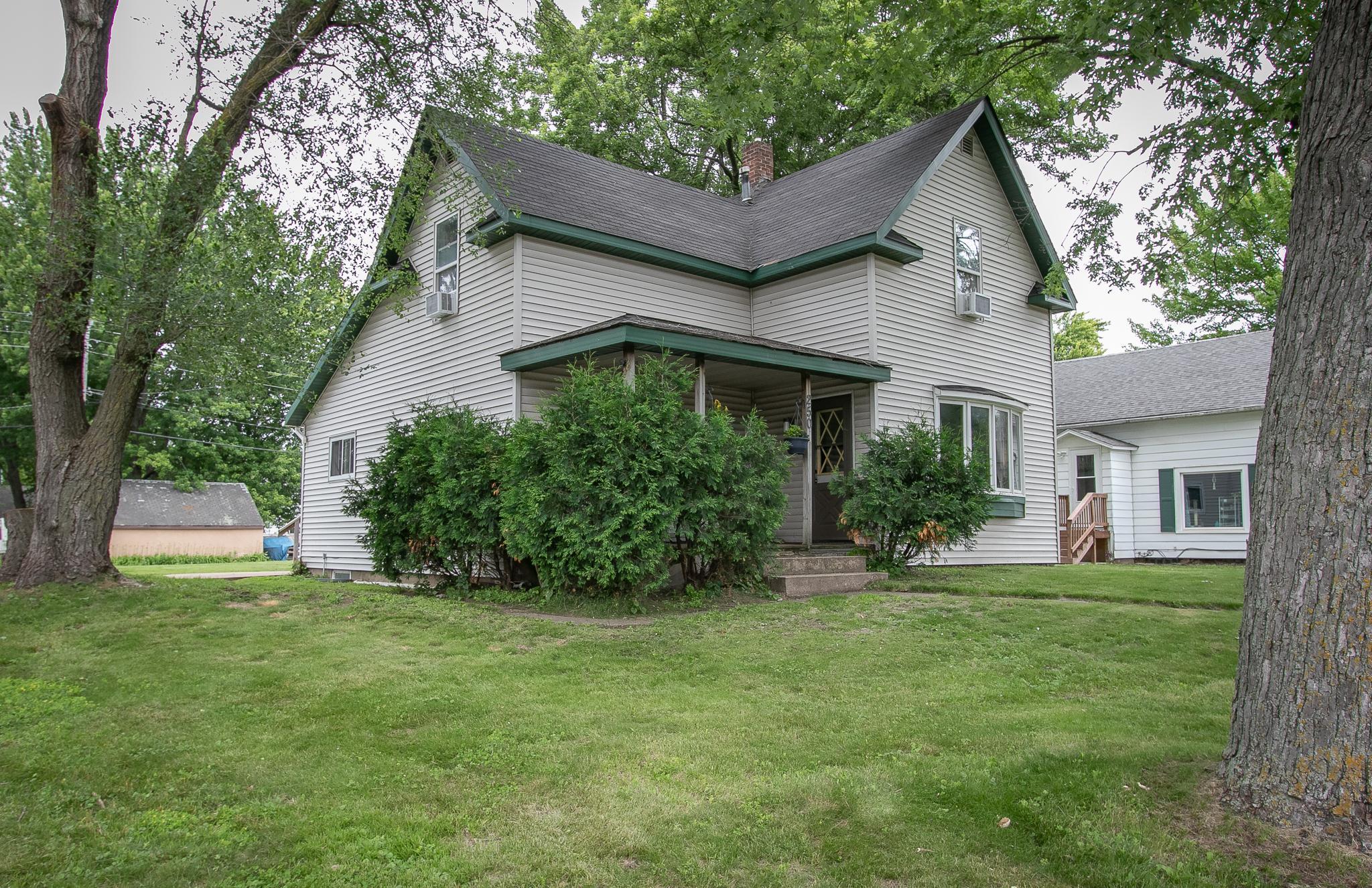 View of Residential Income at 250 Central Avenue, Milaca MN 56353, Milaca - Mike Wilen | Minnesota Team Real Estate