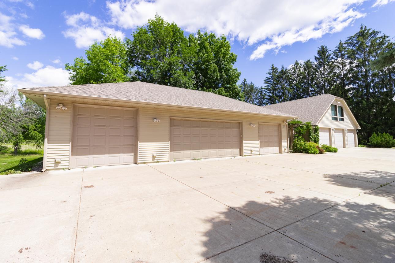 View of Residential at 731 96th Street, Chanhassen MN 55317, Chanhassen - Mike Wilen | Minnesota Team Real Estate