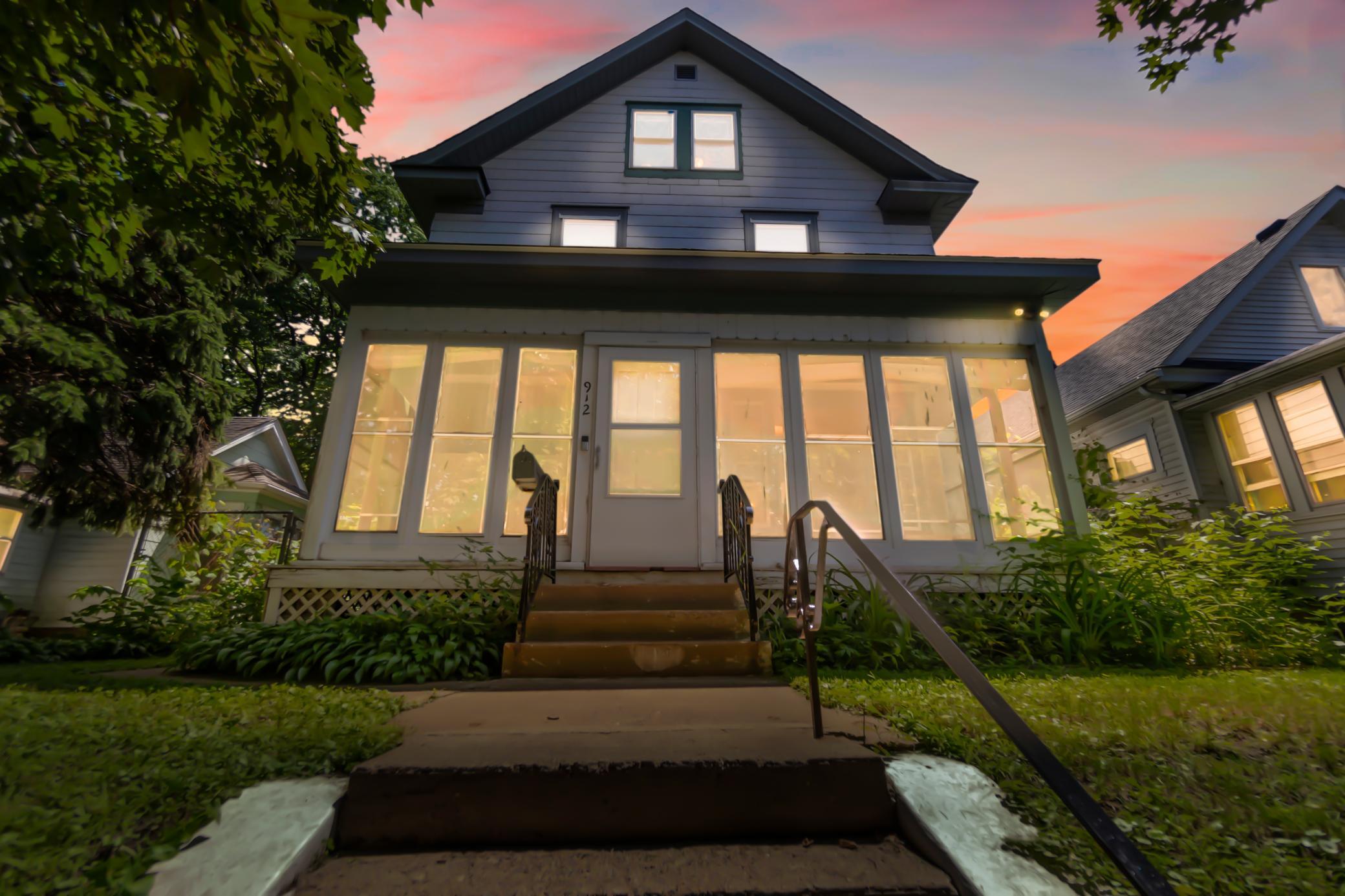View of Residential at 912 4th Street, Saint Paul MN 55106, Saint Paul - Mike Wilen | Minnesota Team Real Estate
