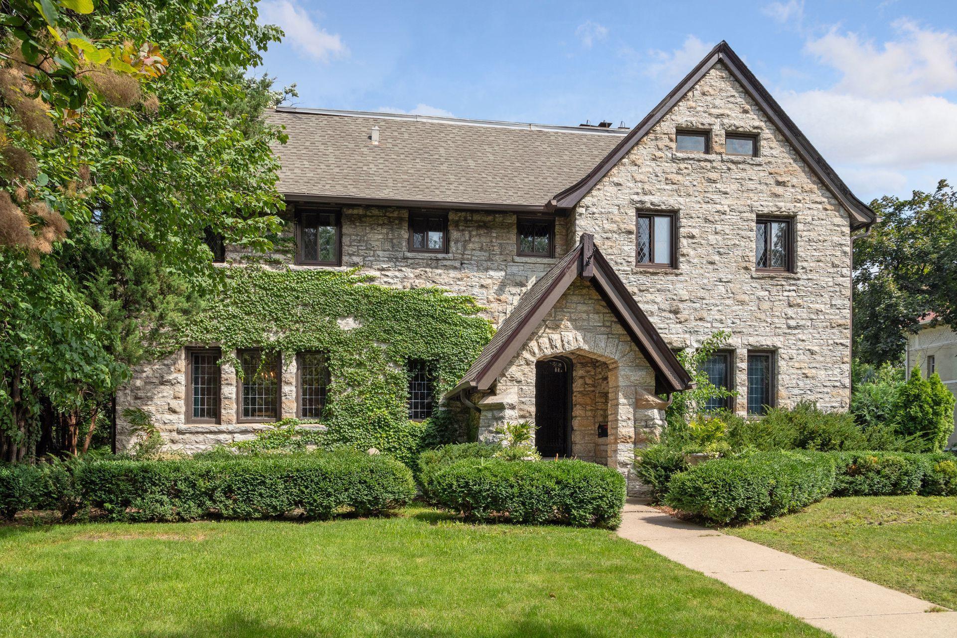 View of Residential at 1606 Mount Curve Avenue, Minneapolis MN 55403, Minneapolis - Mike Wilen | Minnesota Team Real Estate