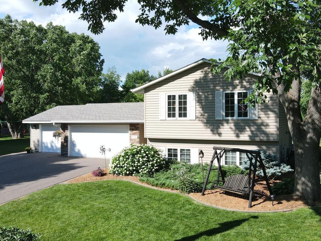 View of Residential at 9206 Lanewood Court, Maple Grove MN 55369, Maple Grove - Mike Wilen | Minnesota Team Real Estate