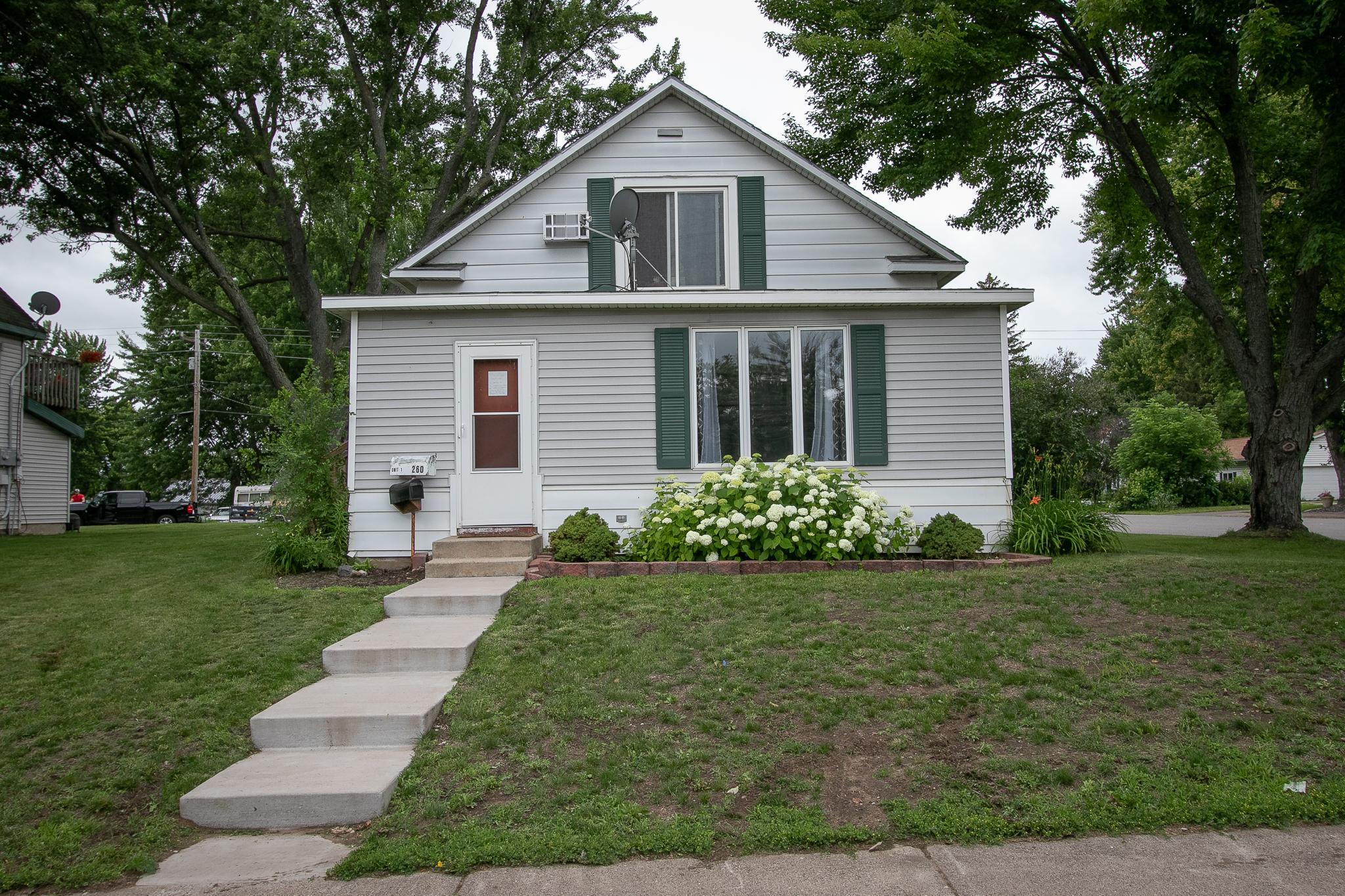 View of Residential Income at 260 Central Avenue, Milaca MN 56353, Milaca - Mike Wilen | Minnesota Team Real Estate
