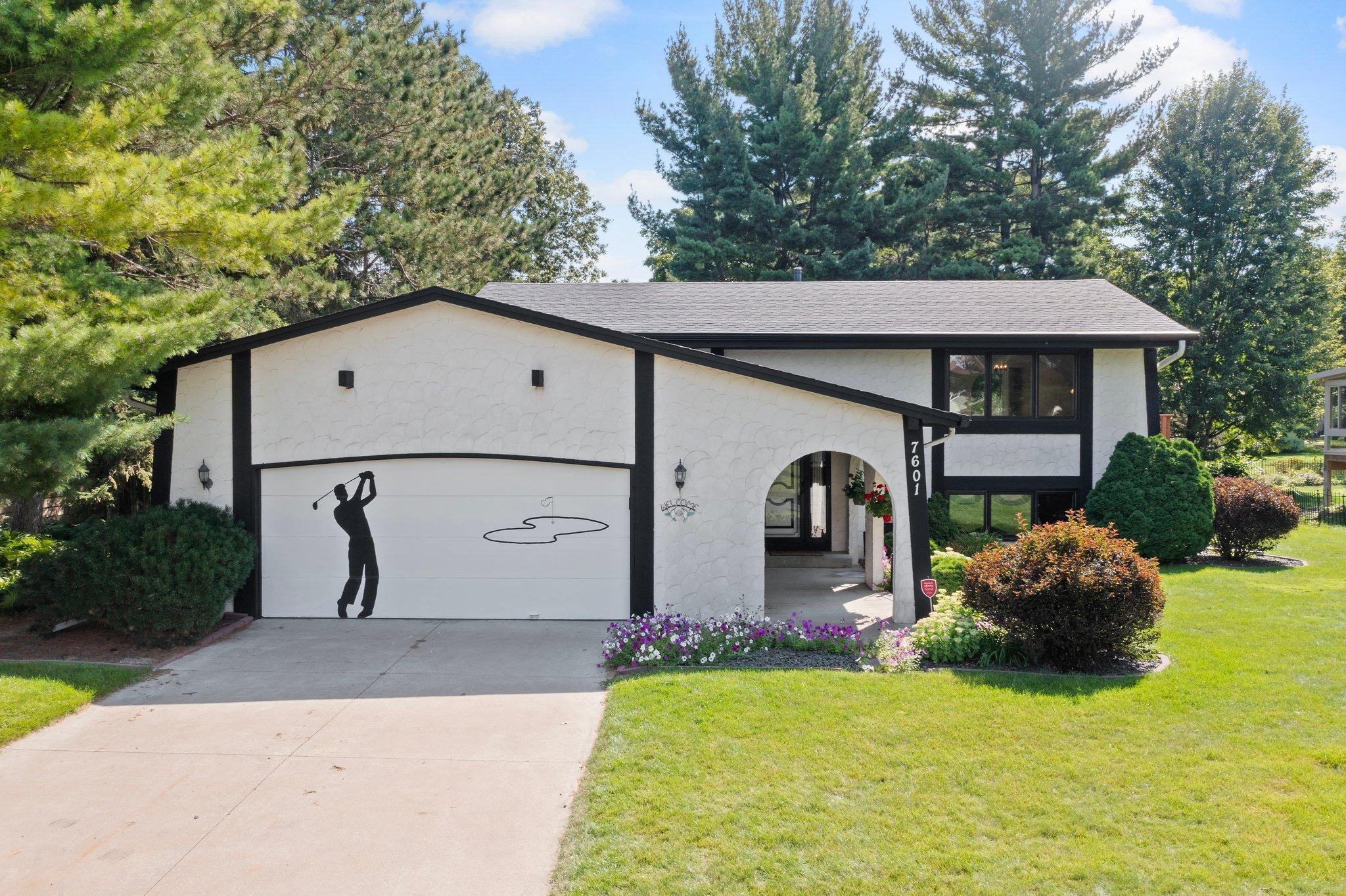 View of Residential at 7601 Brigadoon Place, Fridley MN 55432, Fridley - Mike Wilen | Minnesota Team Real Estate