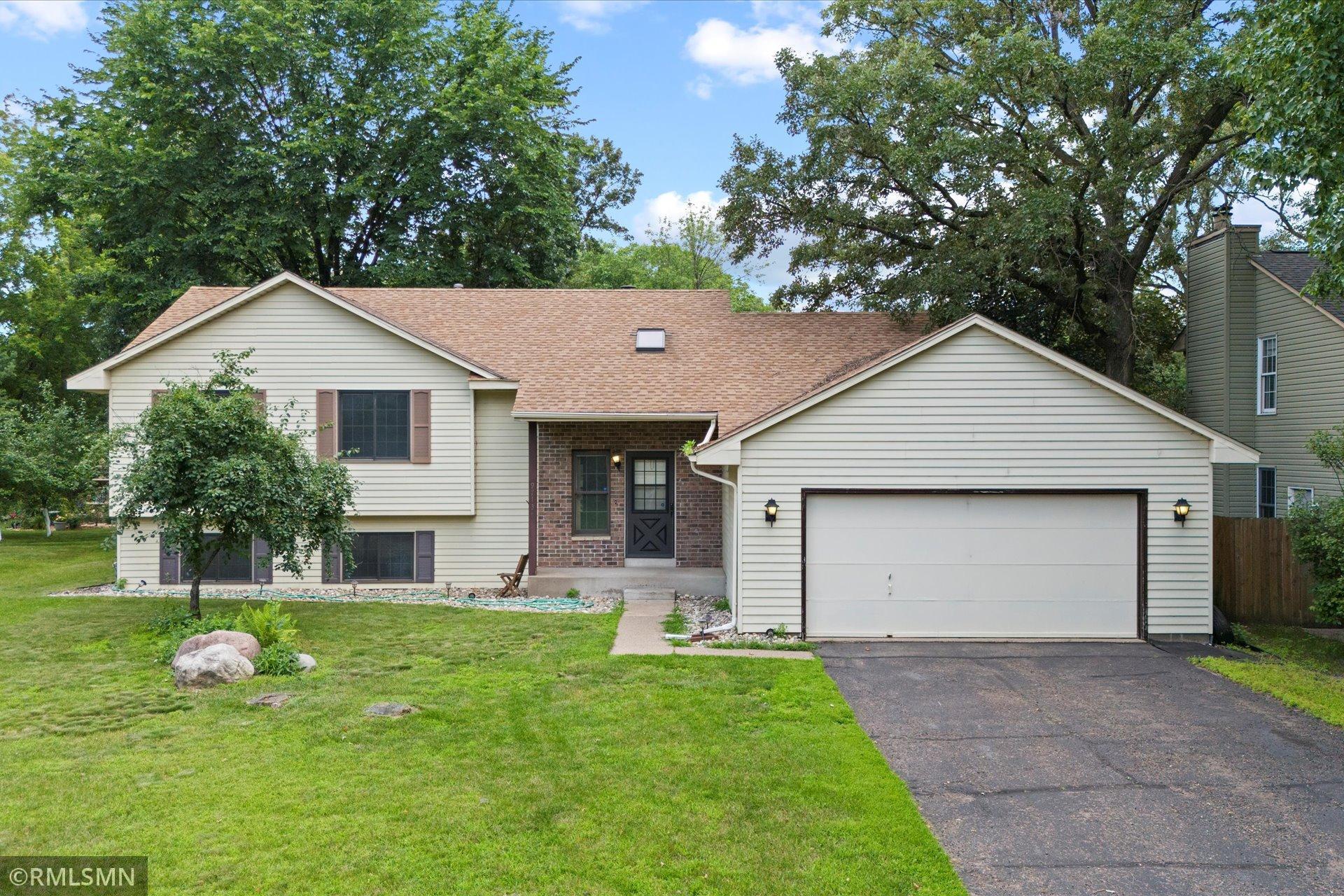 View of Residential at 9713 Oliver Avenue, Brooklyn Park MN 55444, Brooklyn Park - Mike Wilen | Minnesota Team Real Estate