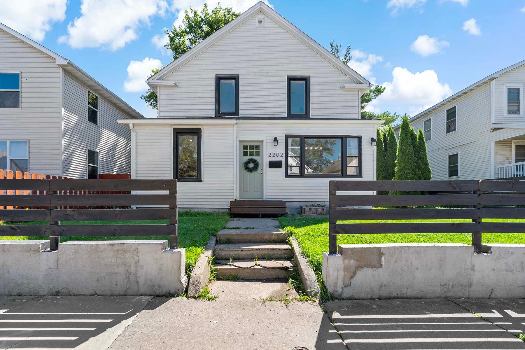 View of Residential at 2202 Penn Avenue, Minneapolis MN 55411, Minneapolis - Mike Wilen | Minnesota Team Real Estate