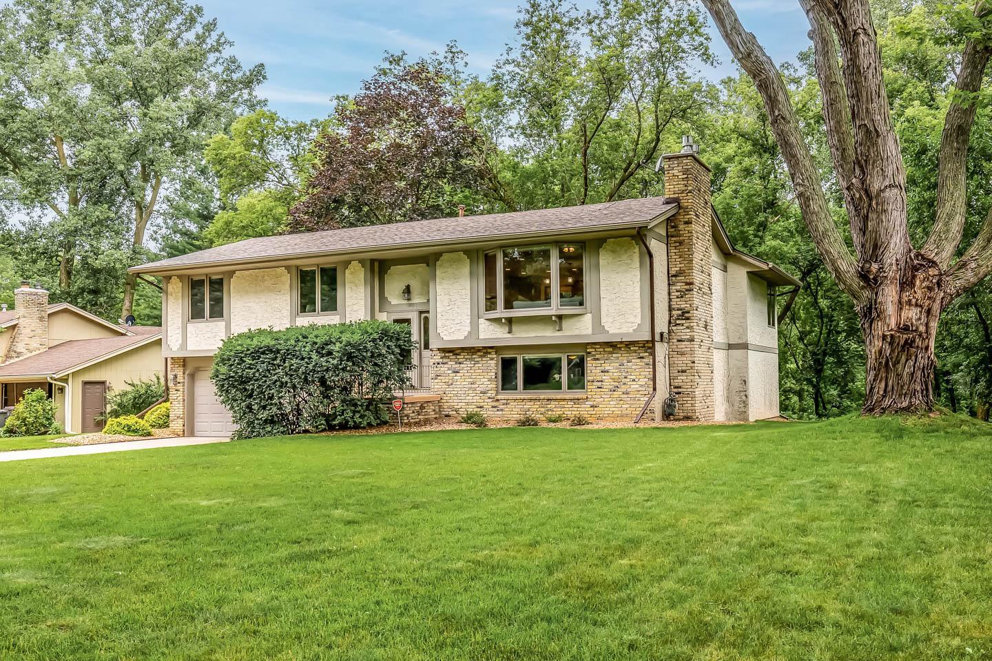 View of Residential at 15700 Park Terrace Drive, Eden Prairie MN 55346, Eden Prairie - Mike Wilen | Minnesota Team Real Estate