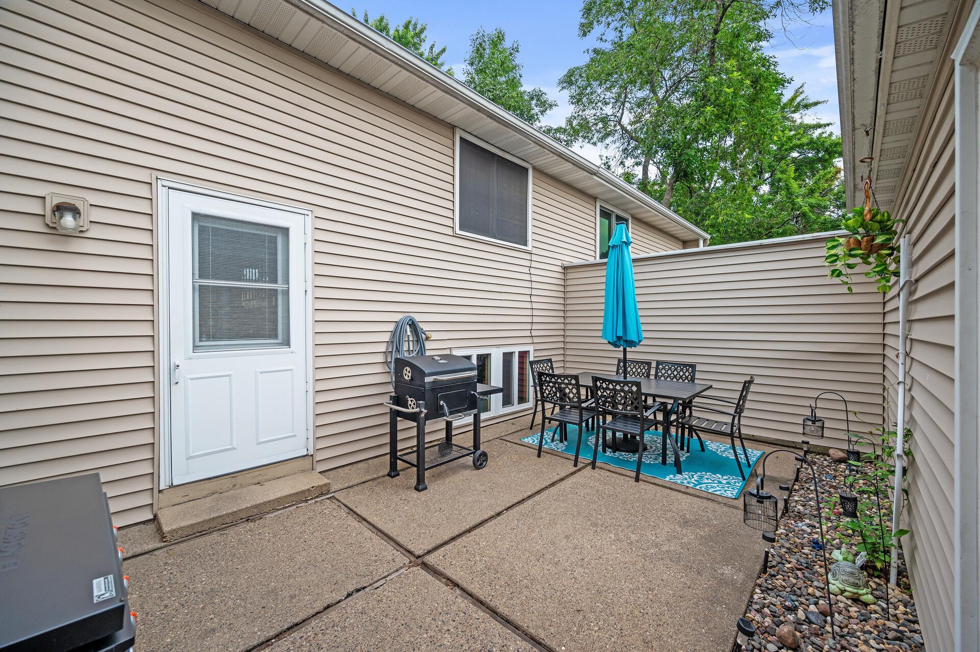 View of Residential at 7589 Whitney Drive, Apple Valley MN 55124, Apple Valley - Mike Wilen | Minnesota Team Real Estate