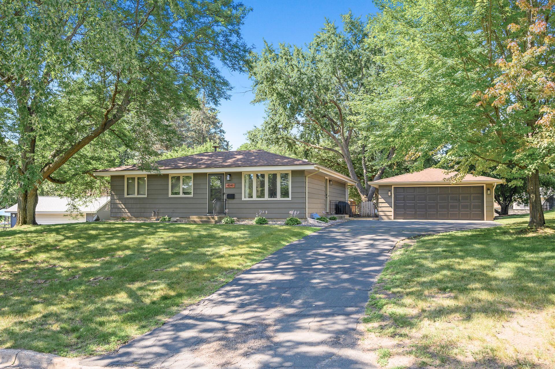 View of Residential at 4941 86th Street, Bloomington MN 55437, Bloomington - Mike Wilen | Minnesota Team Real Estate
